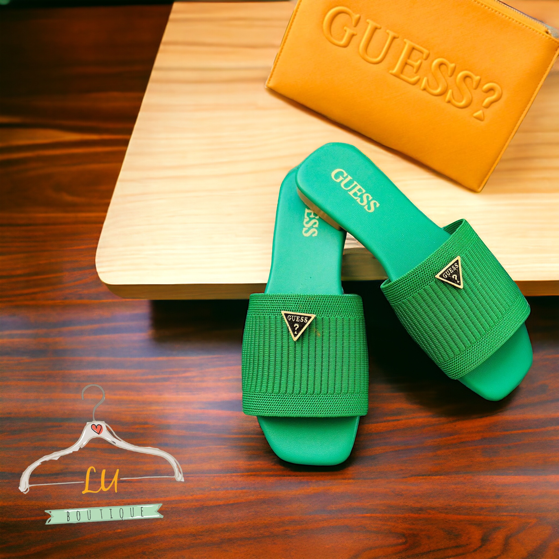 Sandalias verdes Guess