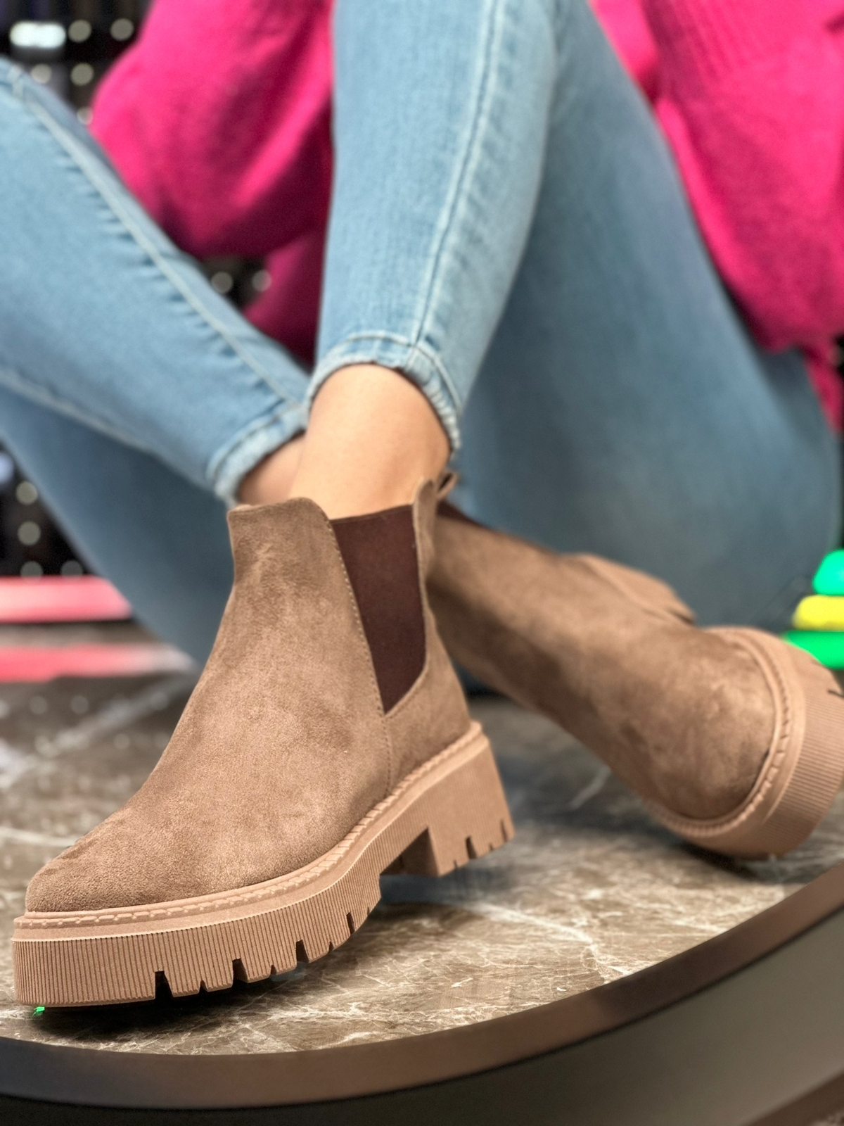 Botines de gamuza café