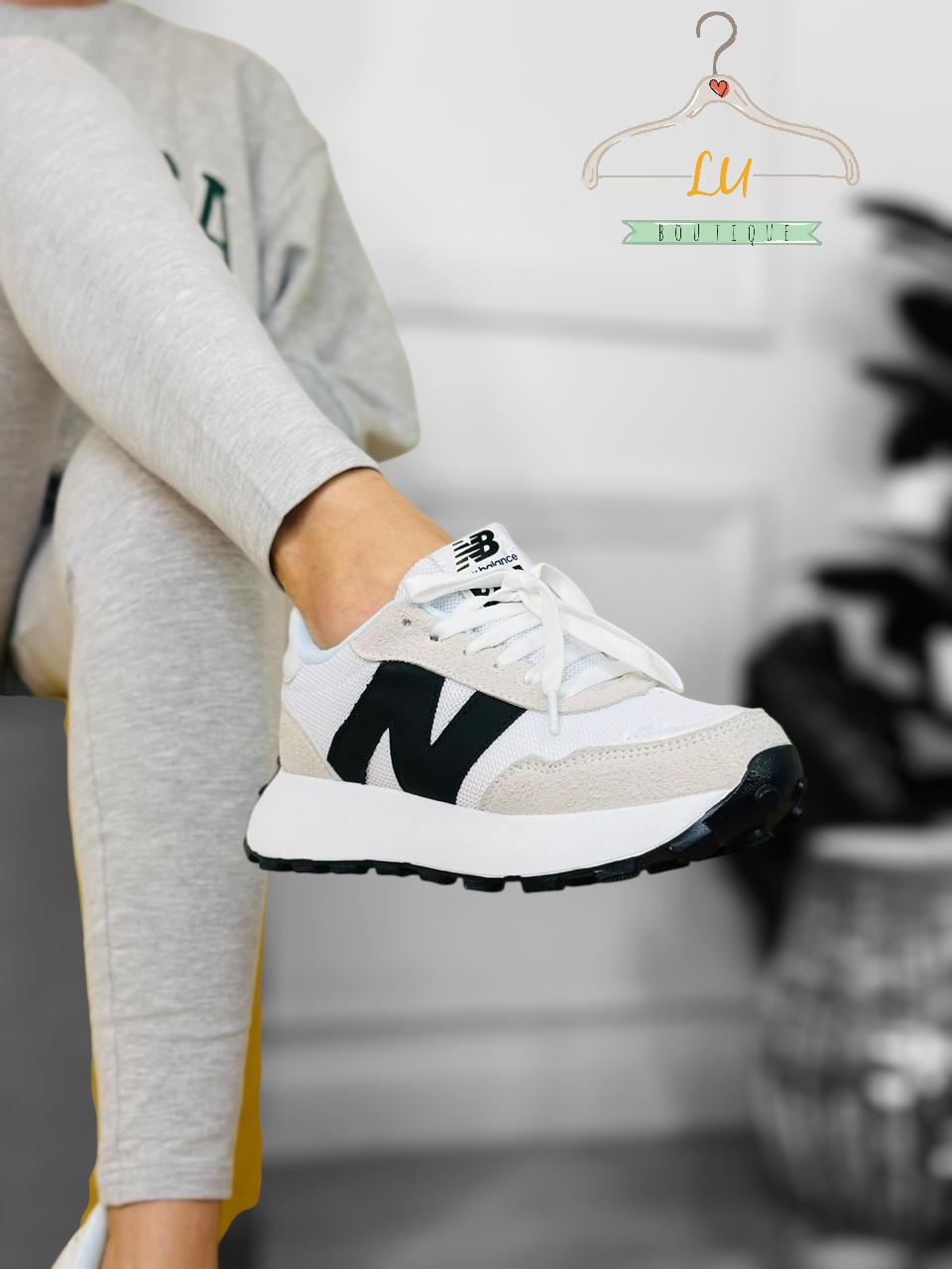 New balance #237 blanco-negro 