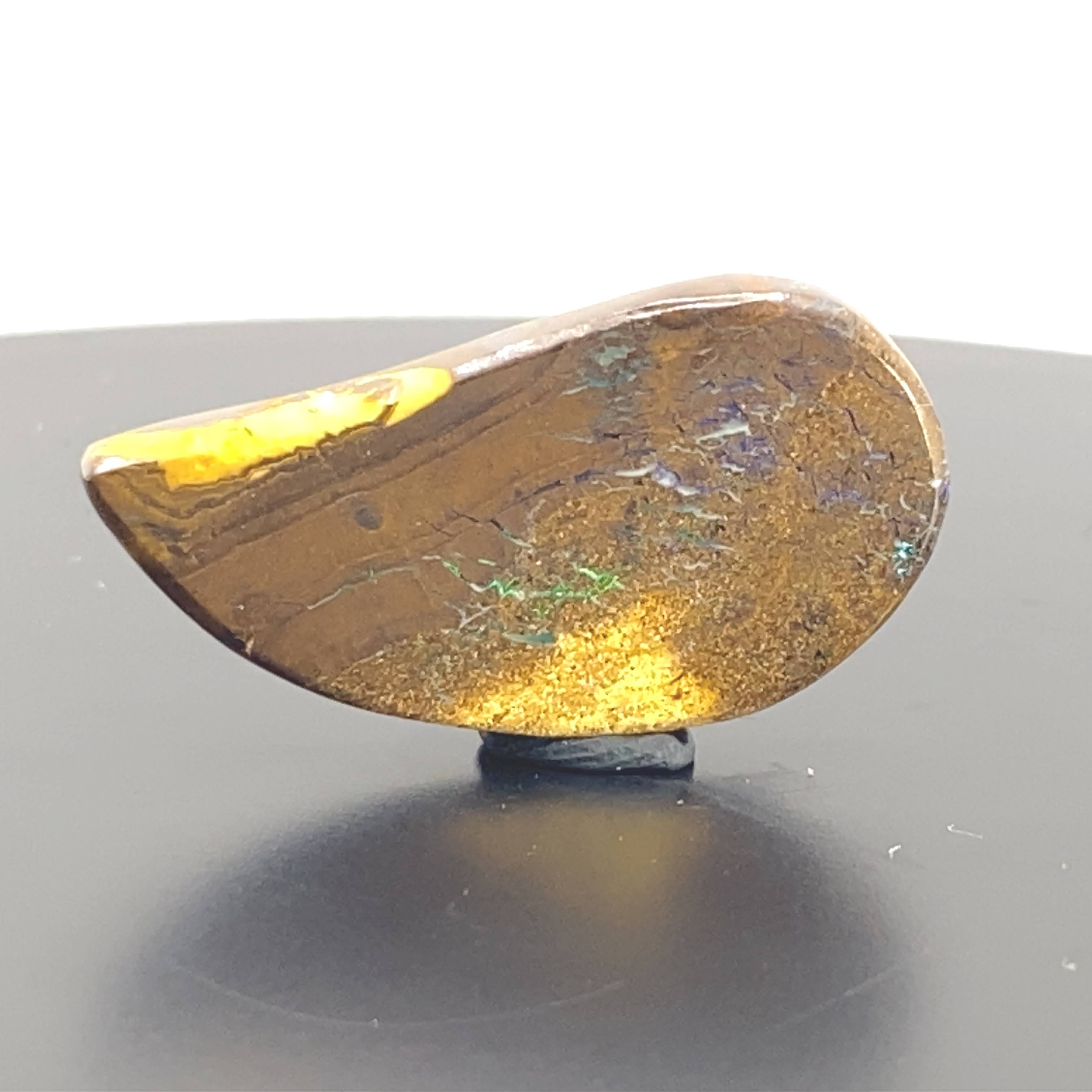 Glow between worlds.