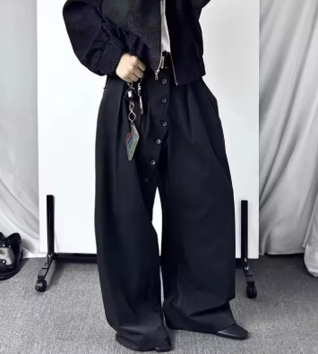 Wide-Leg Black Pants