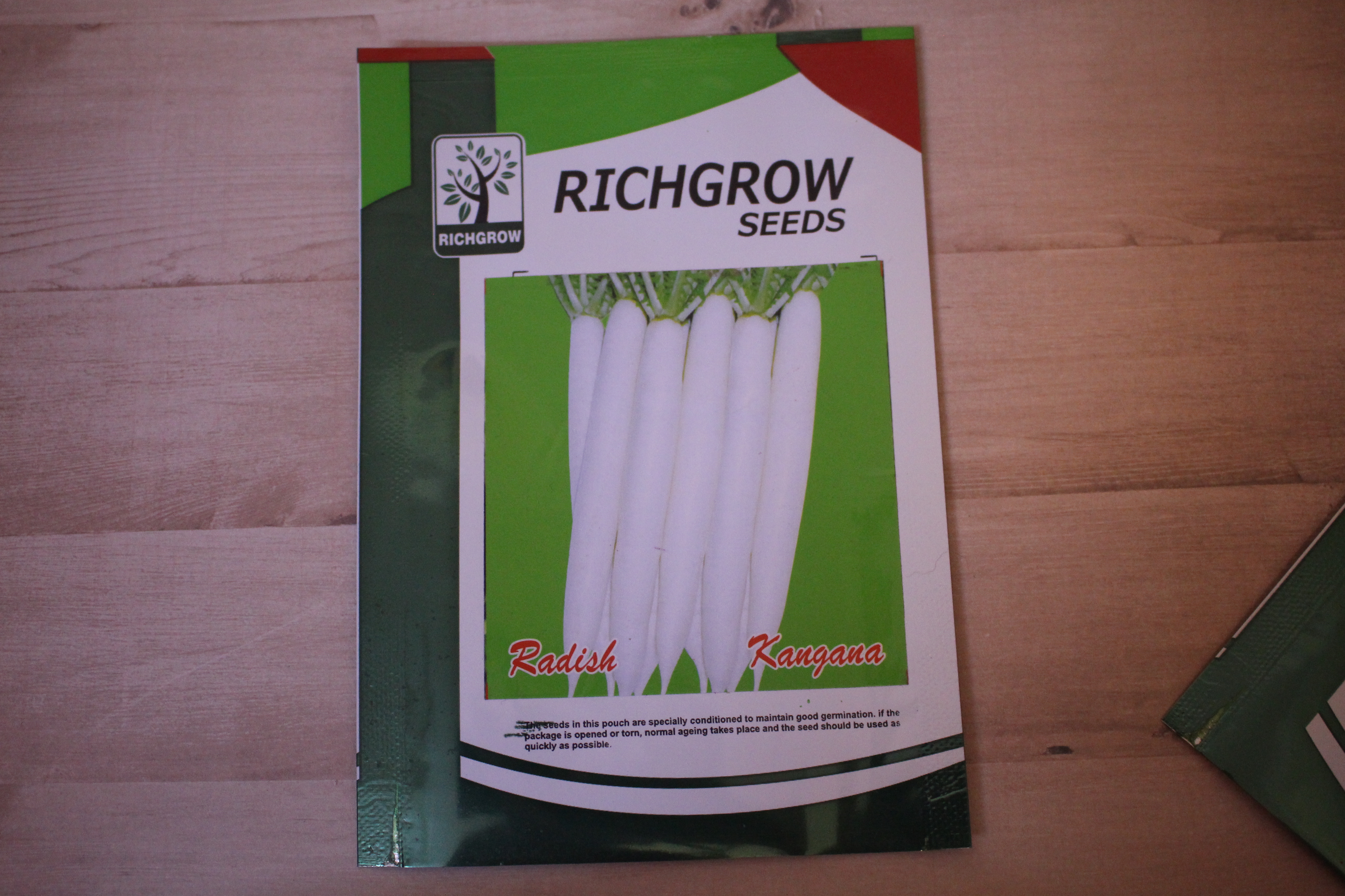 White Radish Seeds (Variety - Kangana) (Open Pollinated)