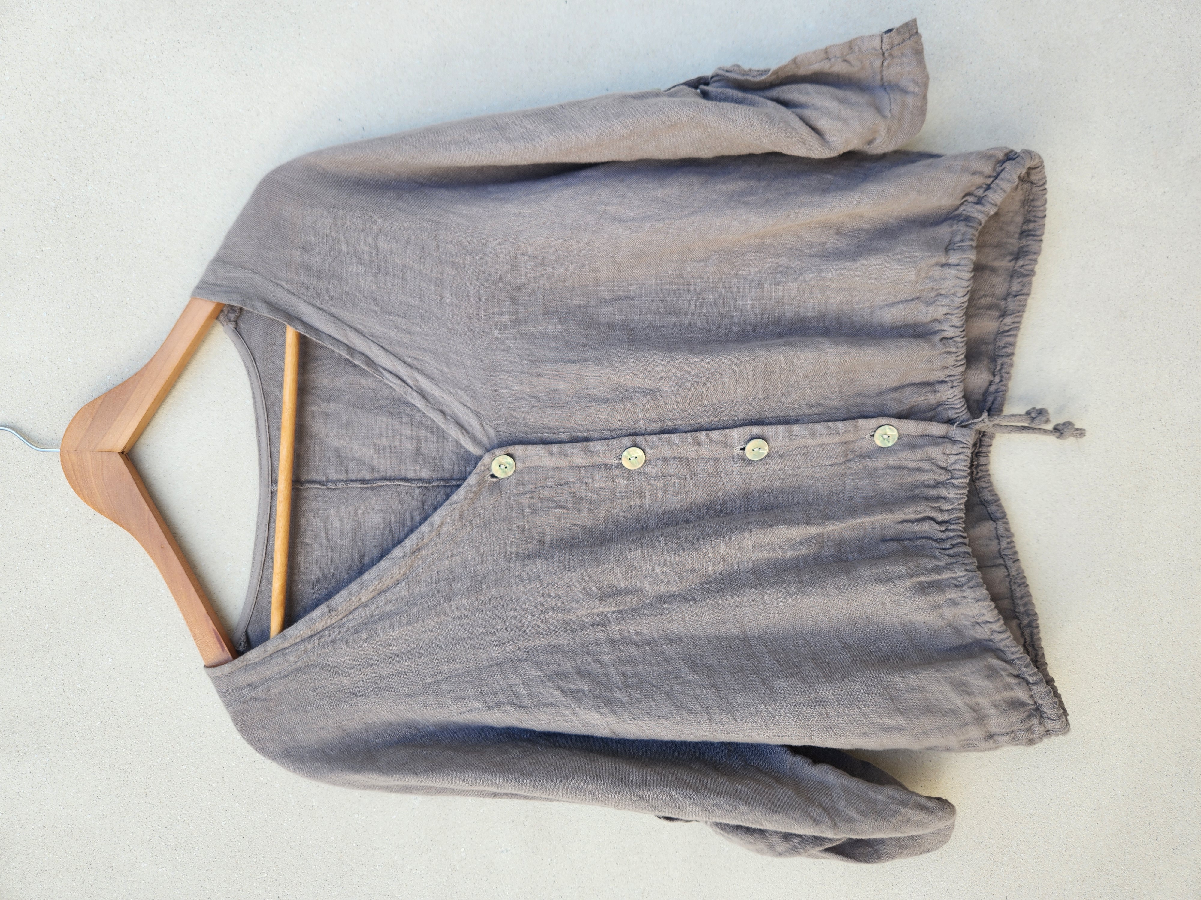 Blusa de lino Visón