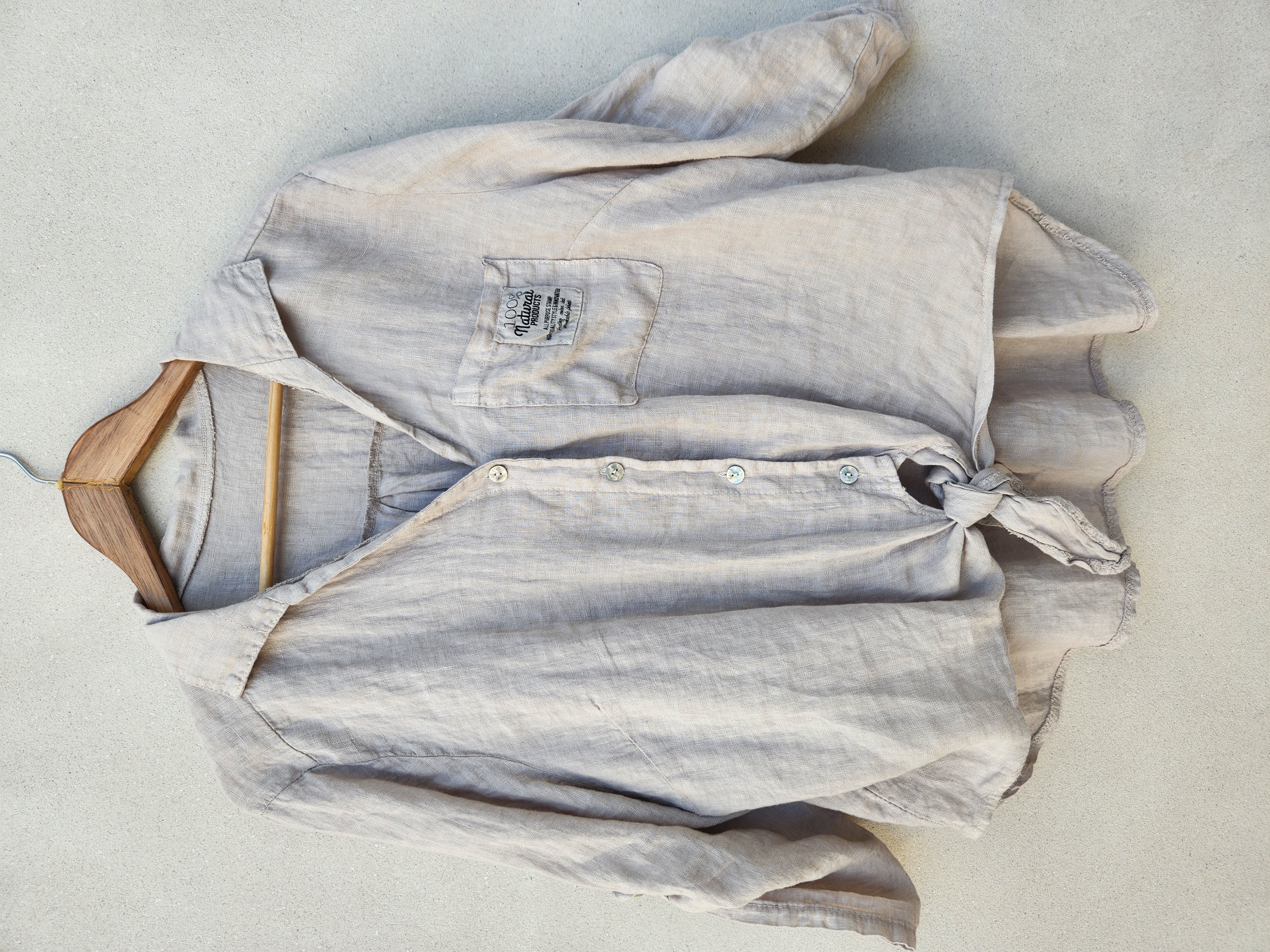 Camisa de lino beige