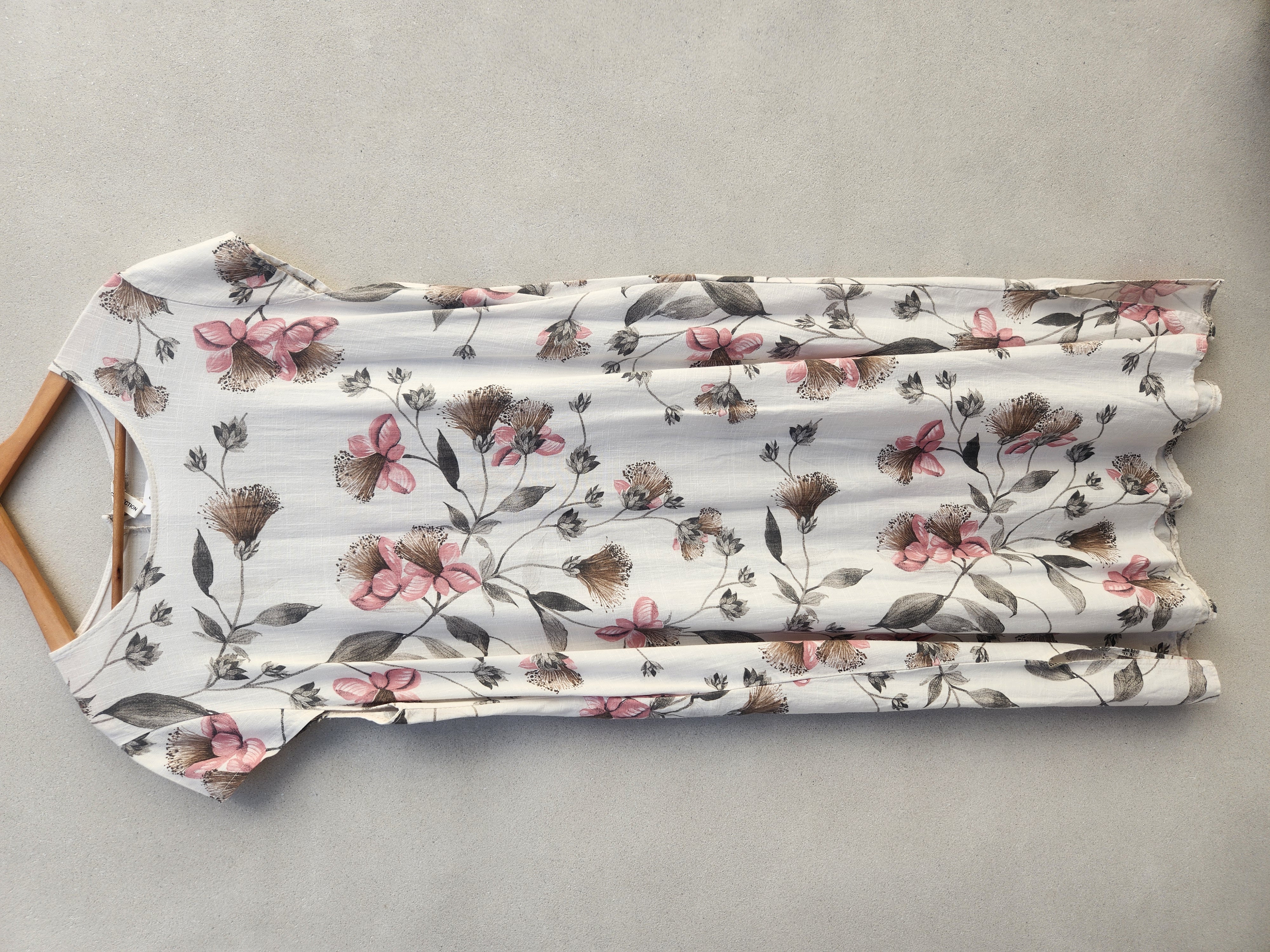 Vestido largo floral en Lino