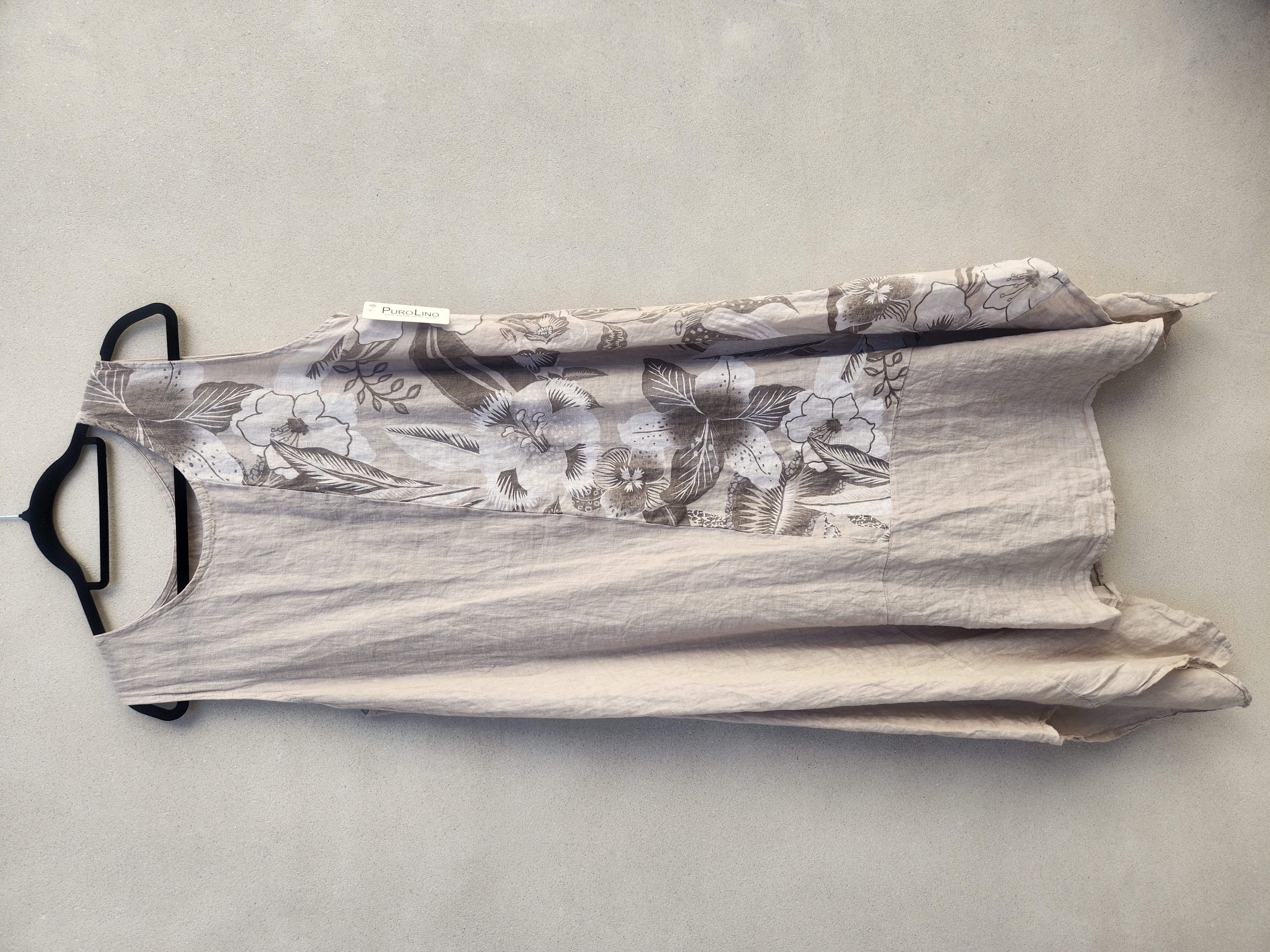 Vestido de lino beige