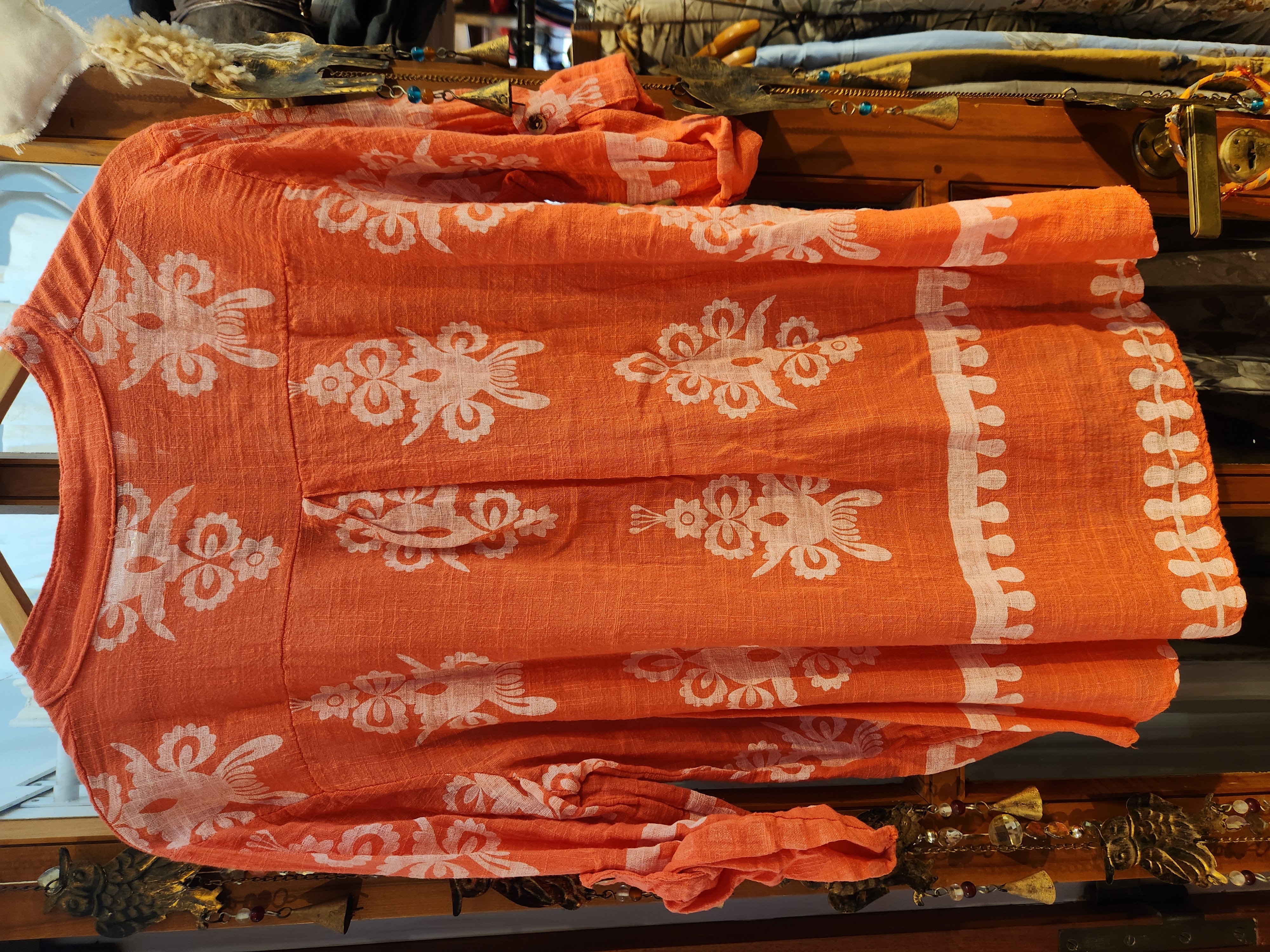 Camisa arabesco naranja fuerte