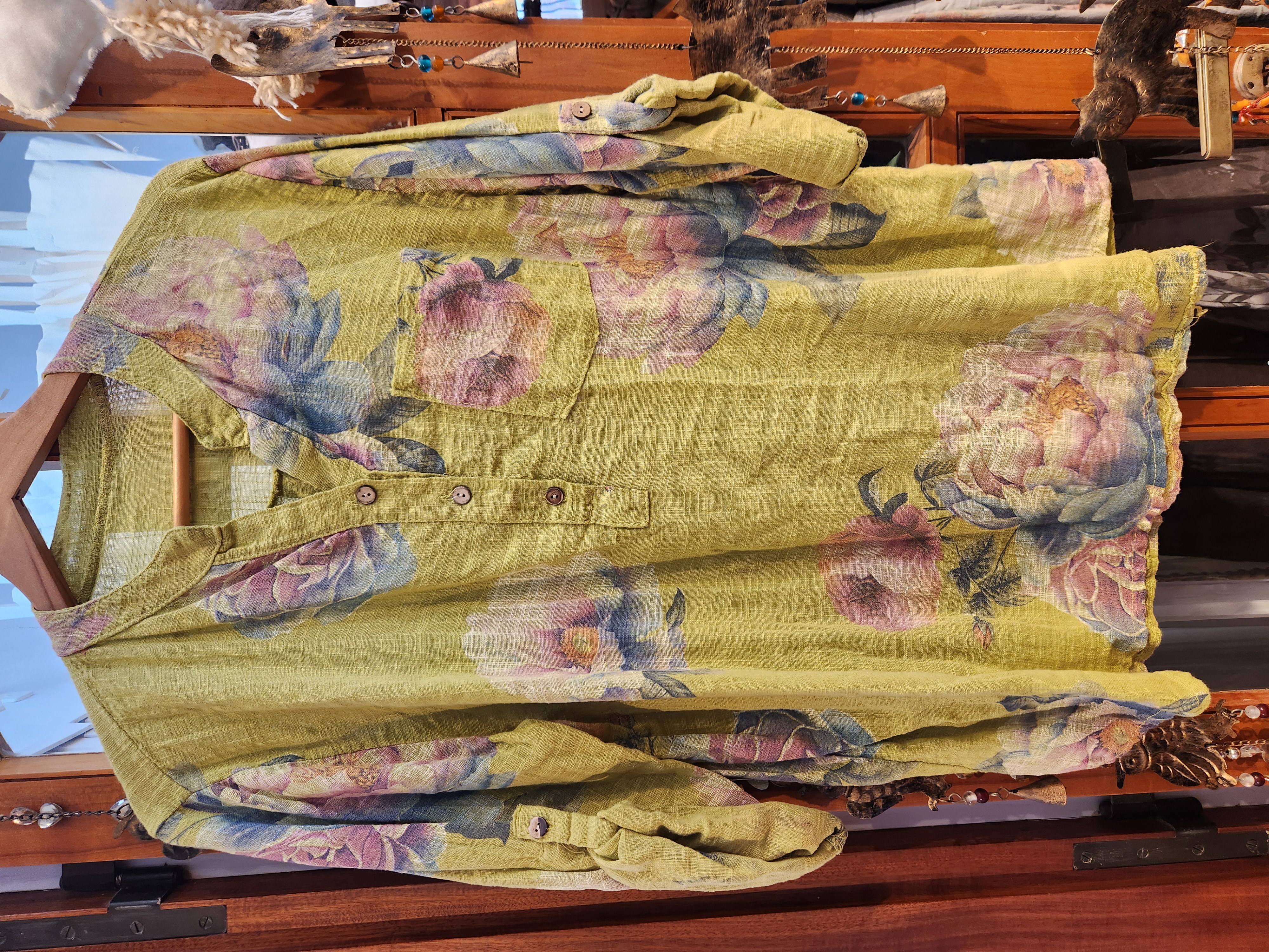 Camisa peonia pistacho