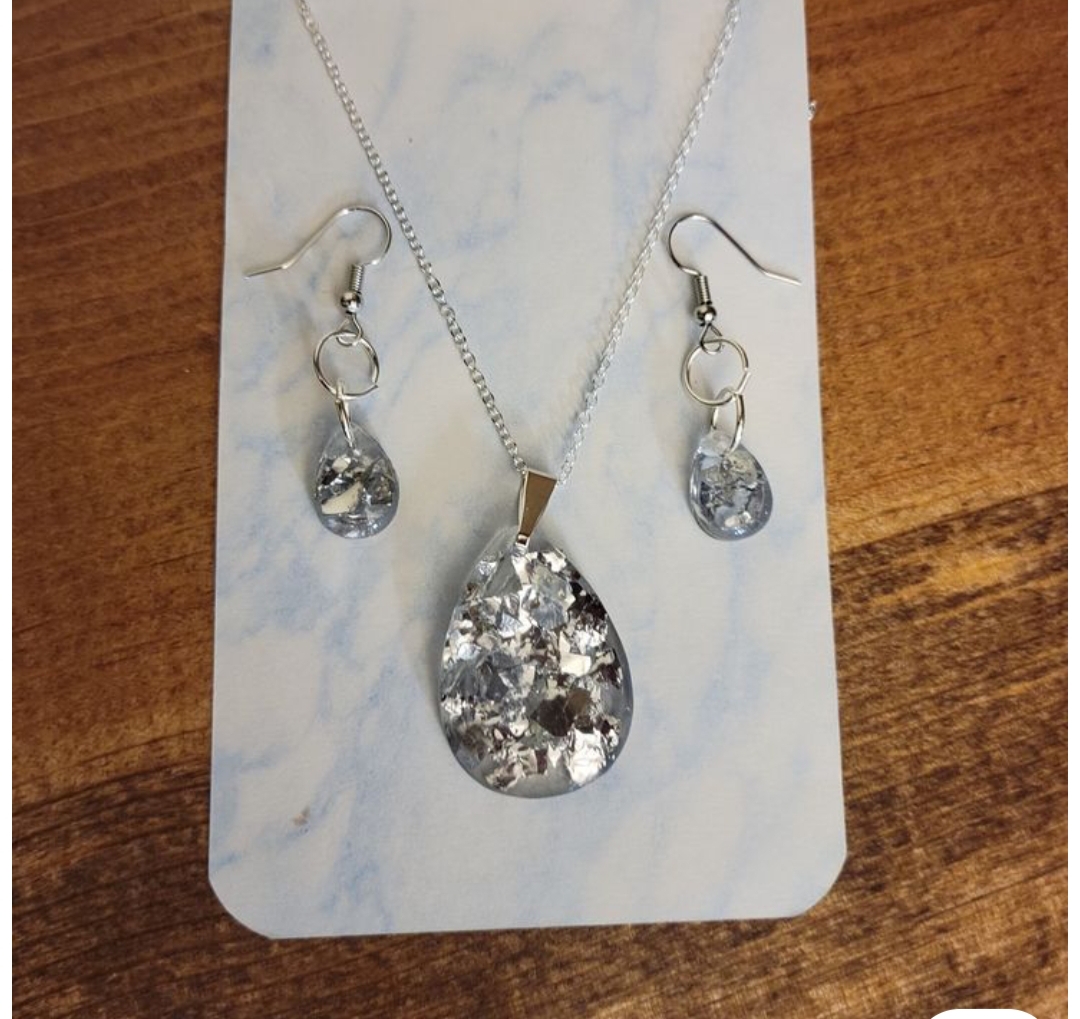 Gold and silver flake Resin Jewelry Set