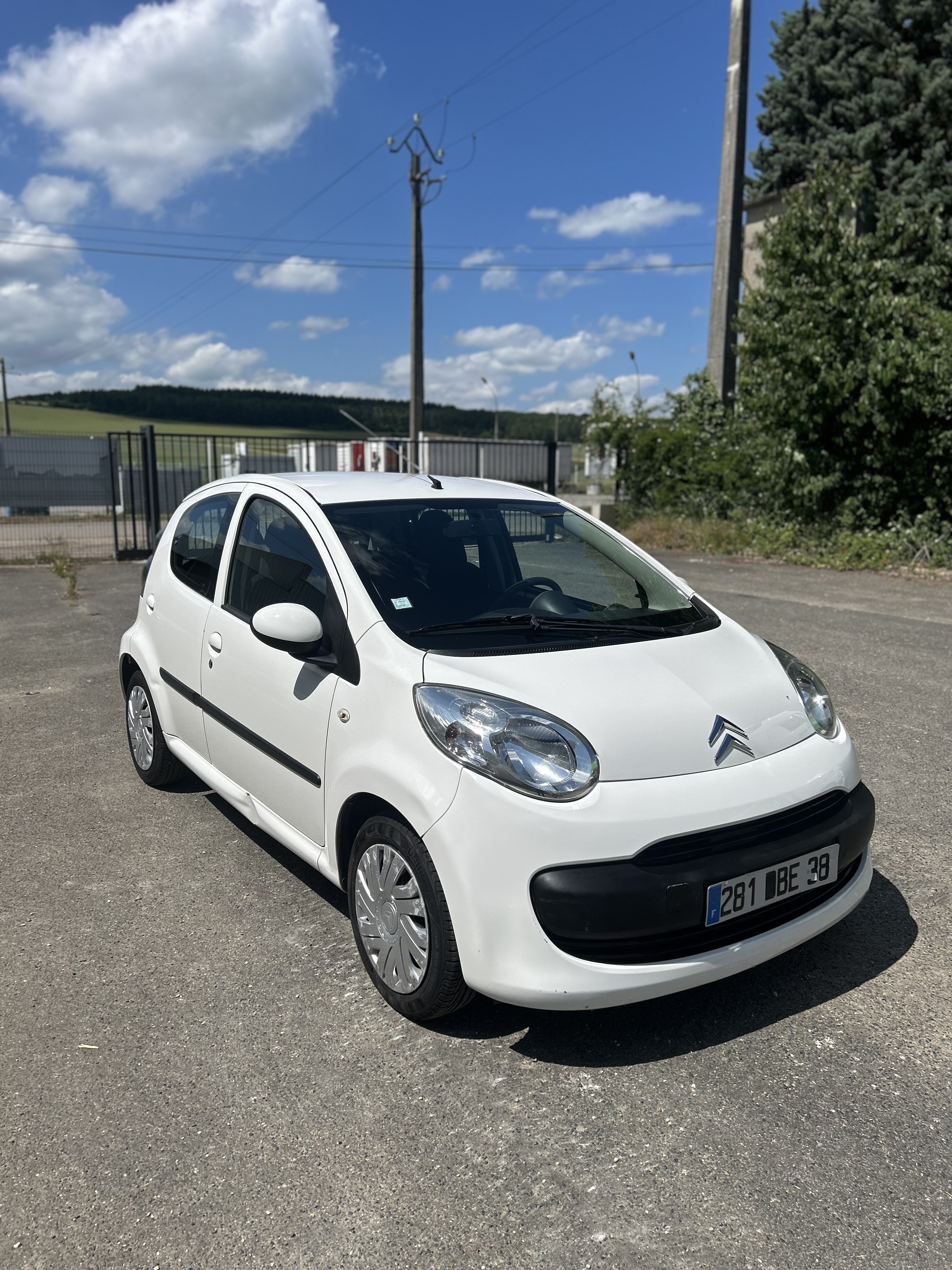 CITROËN C1 5 Portes 1.0 i 12V SensoDrive 68 cv Boîte auto