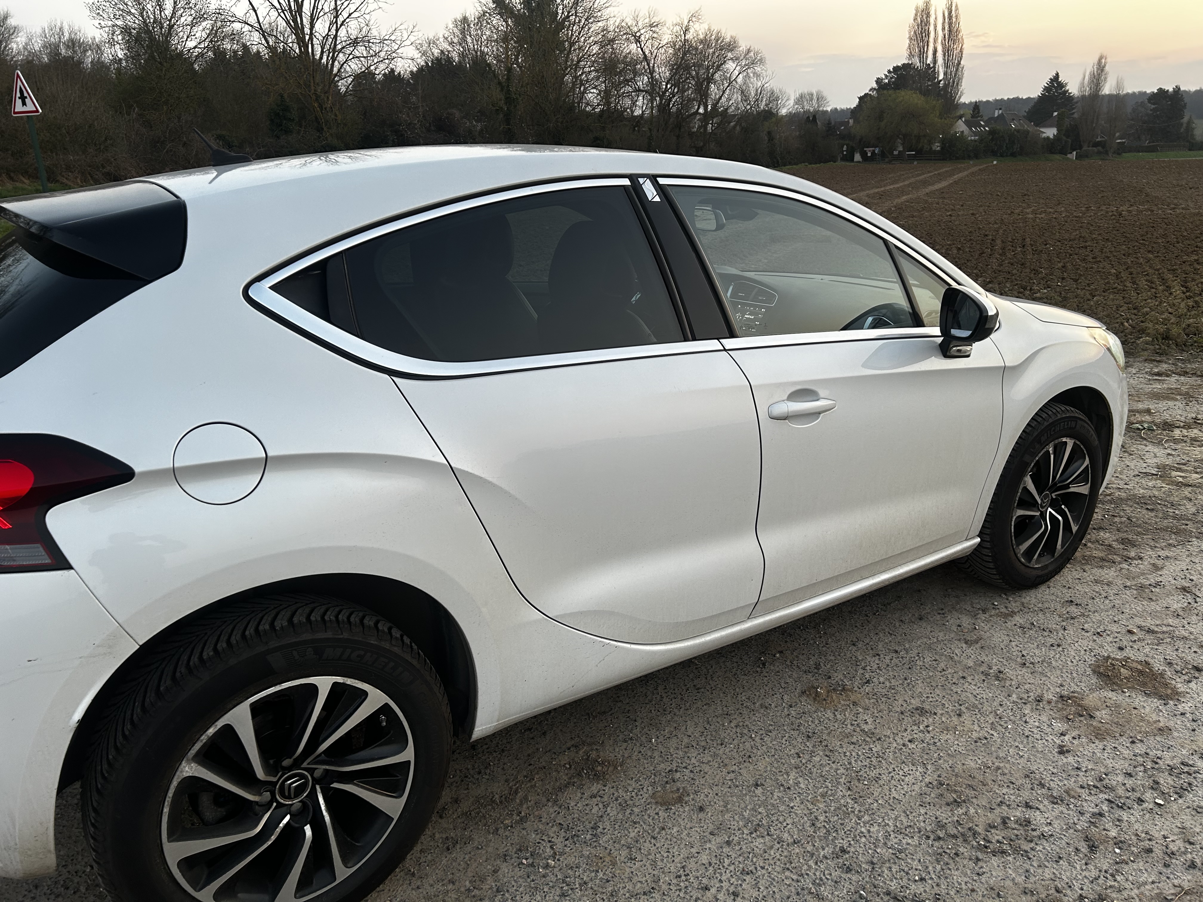 CITROEN DS4 2.0 HDI 135 WIFI ON BOARD