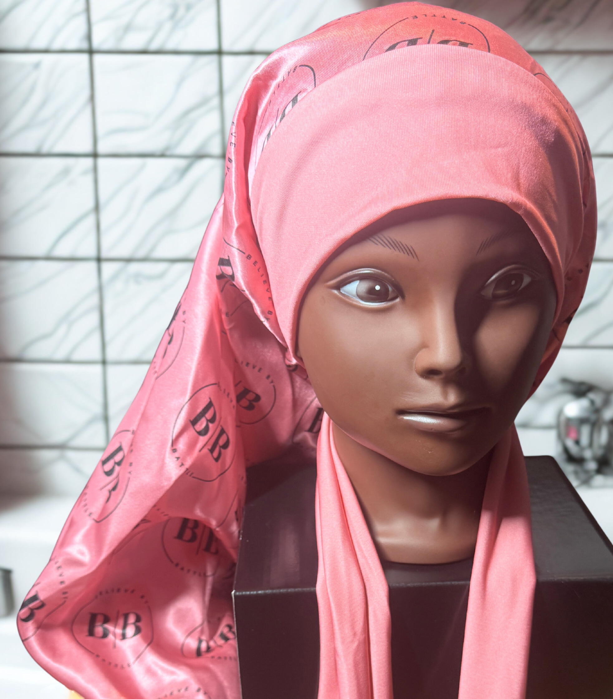 PASSION – Long LUXE Bonnet ( Pink)