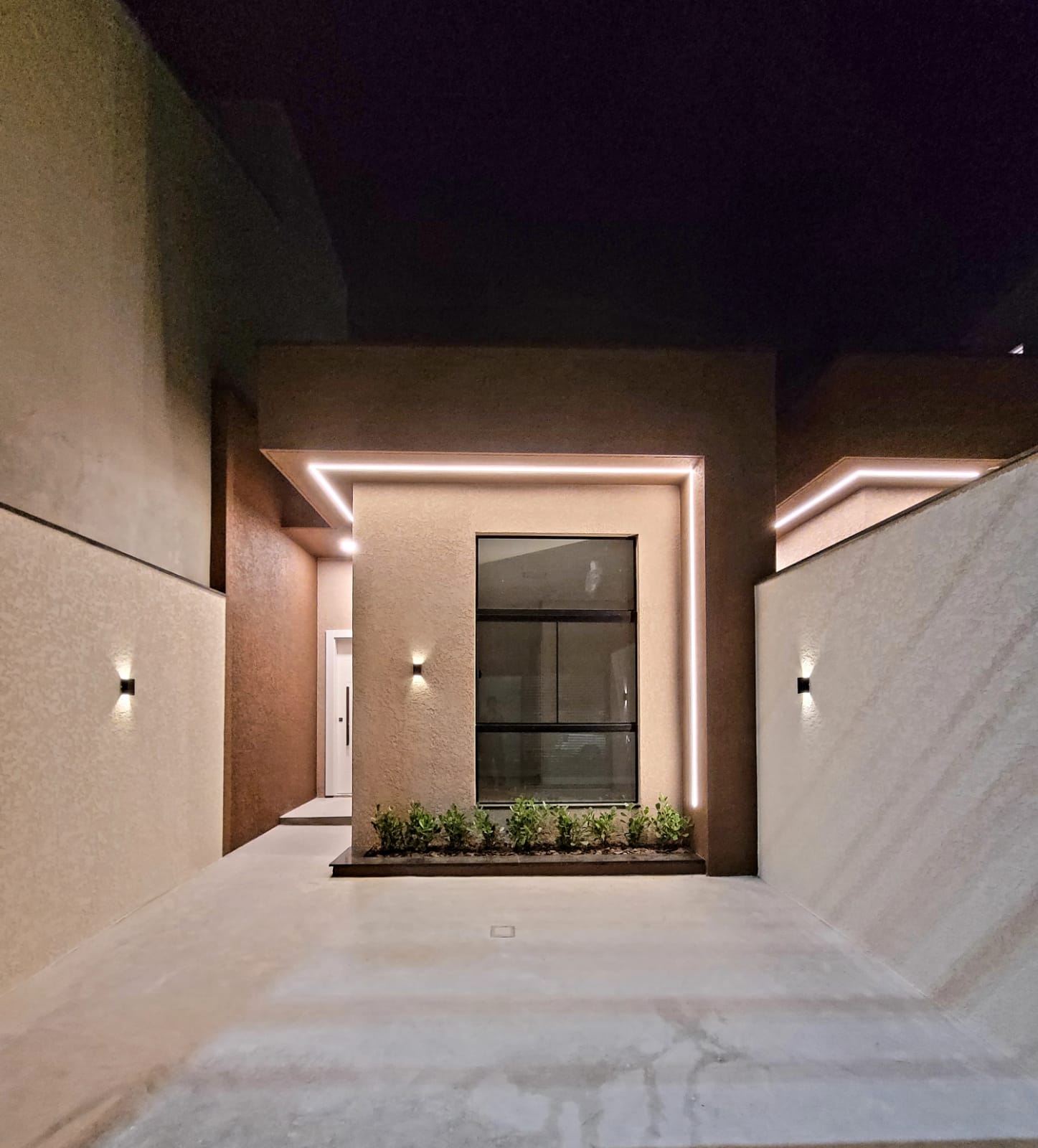 OPORTUNIDADE! Casa Nova 2 Dormitórios (1suíte+1/4)