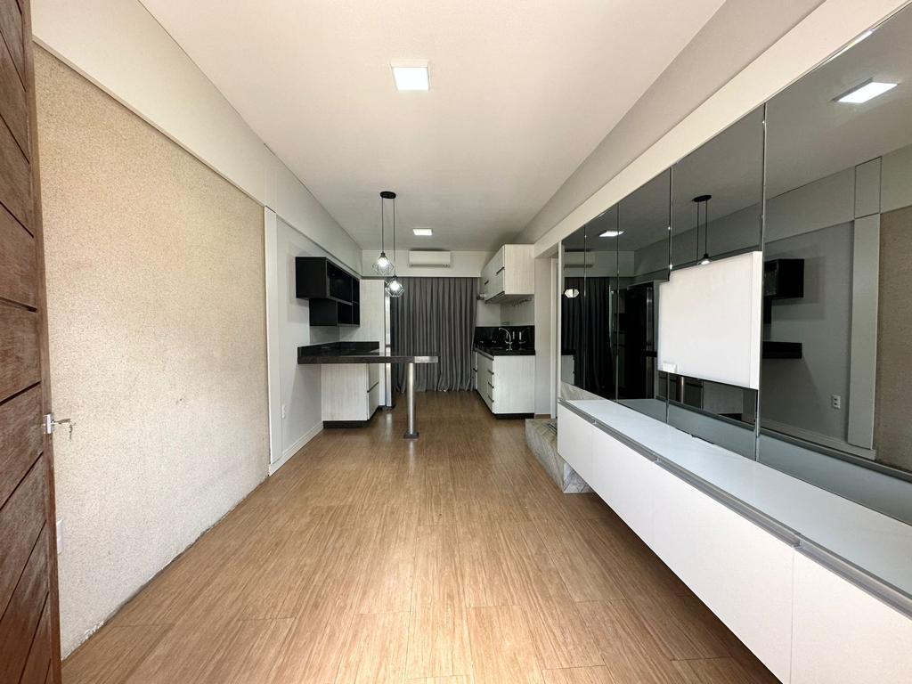 REVENDA! CASA TÉRREA COM EDÍCULA E VAGA DE GARAGEM COBERTA