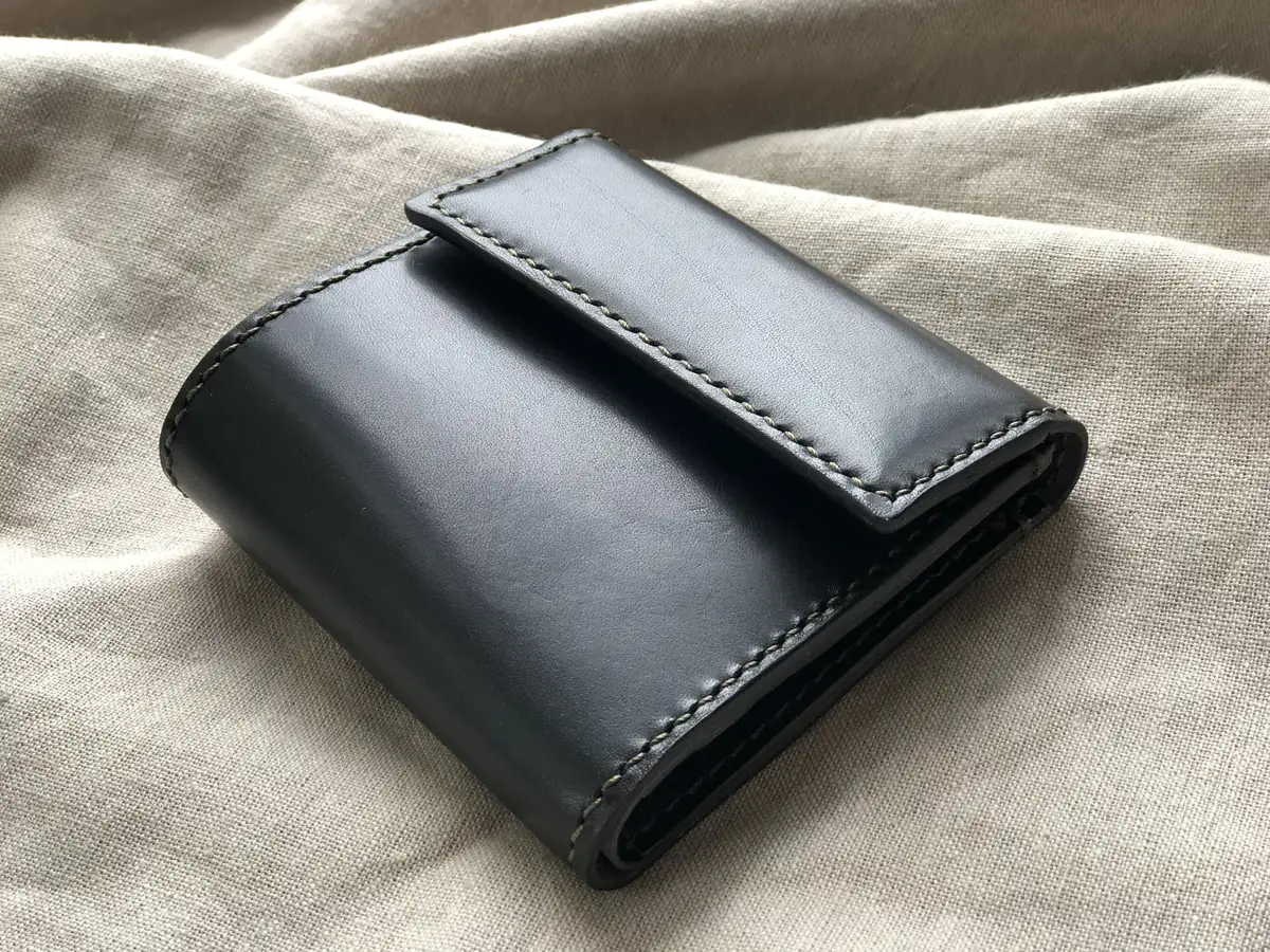 Zippered wallet