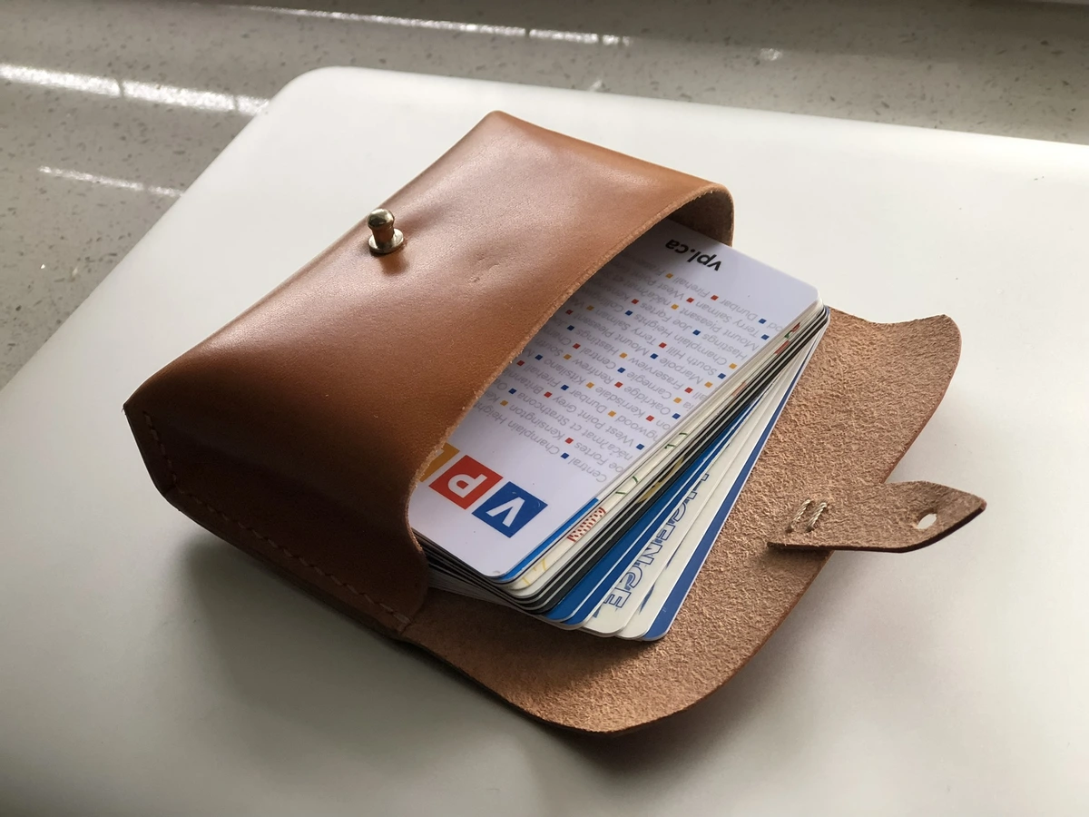 Chunky card wallet