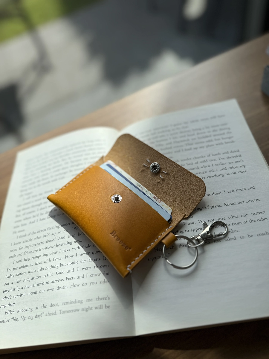 Cat-shaped Keychain Card Wallet