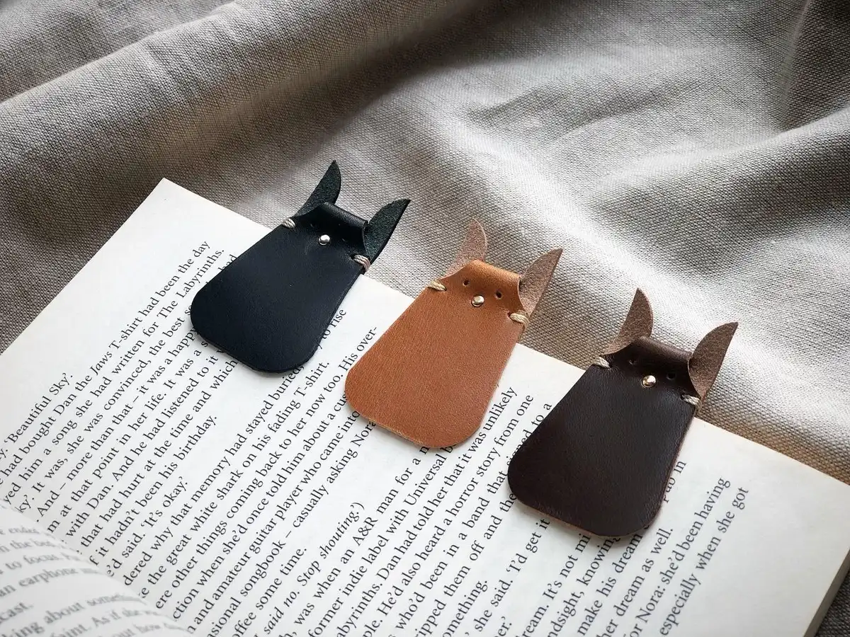 Cat-Shaped Leather Bookmarks