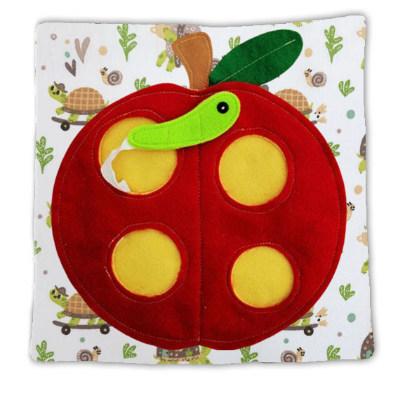 La Mela e il Vermetto