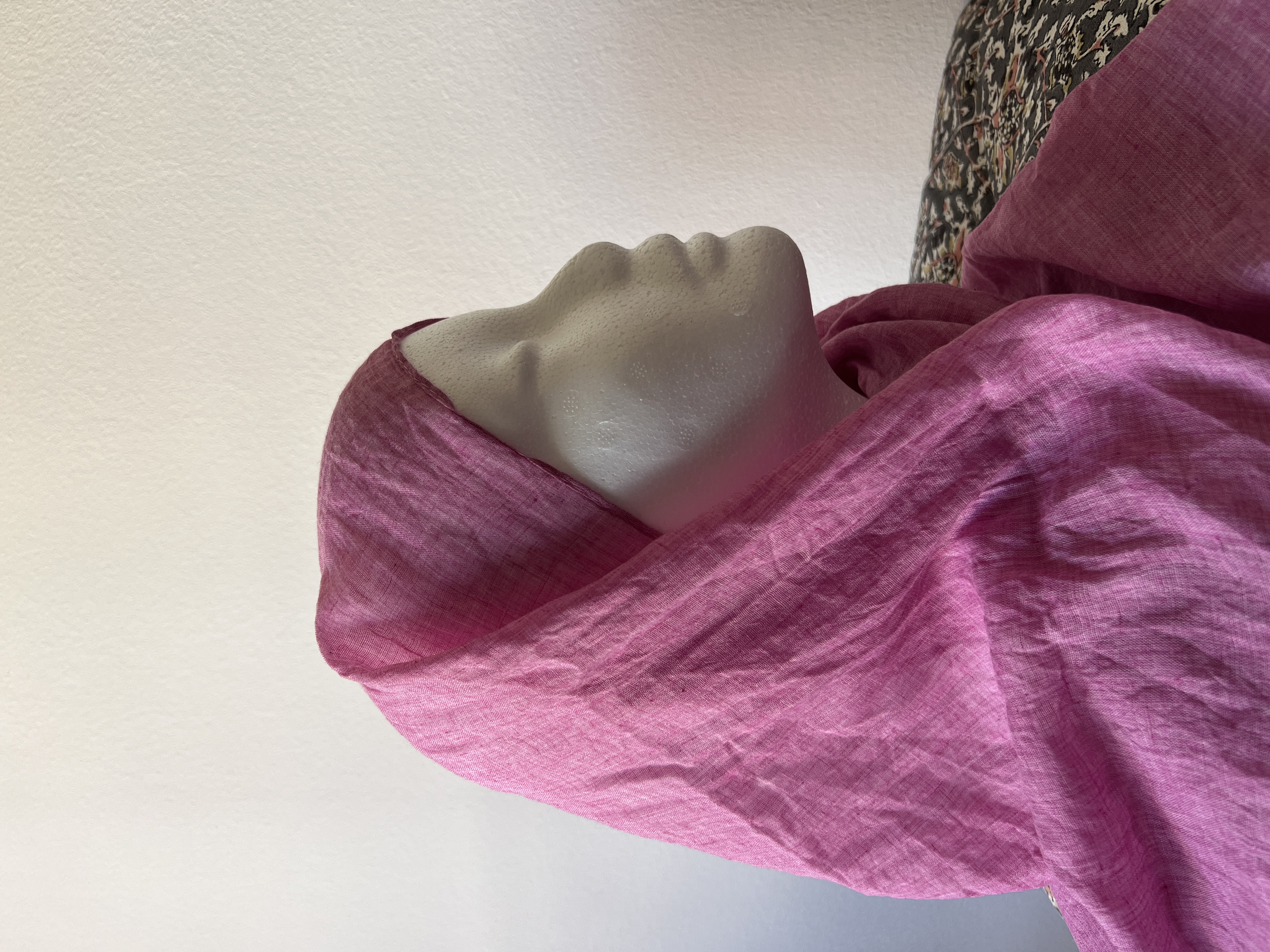 Pañuelo rosa intenso