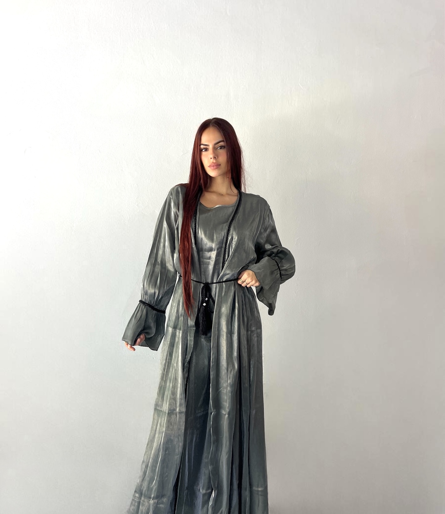 Vestido con kimono y pañuelo