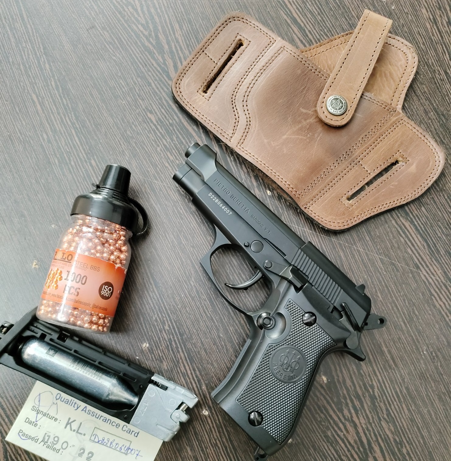 Black Beretta 84Fs Co2 Bb Air Gun