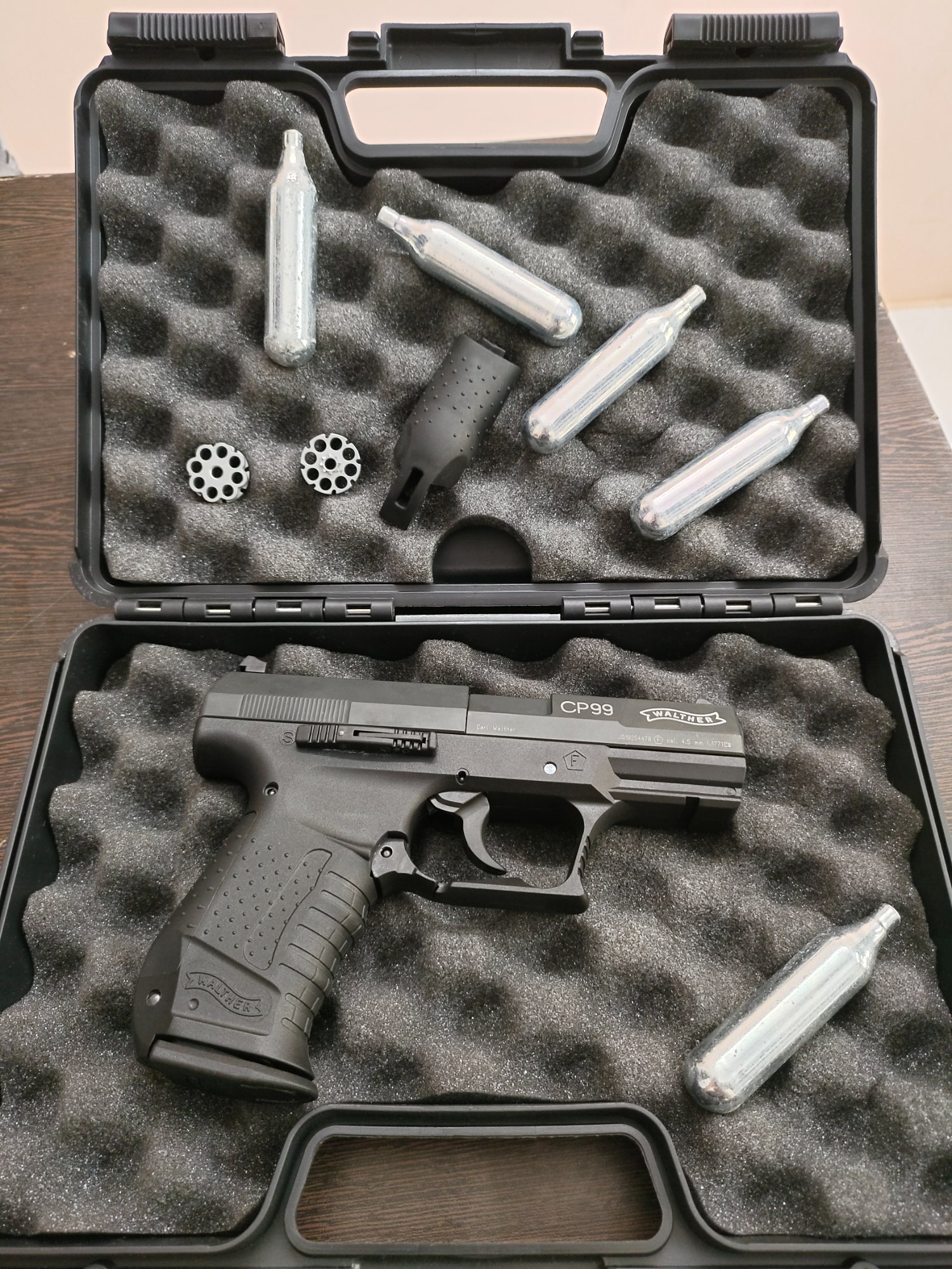 Walther Cp99 Compact Pellets co2 Air Gun