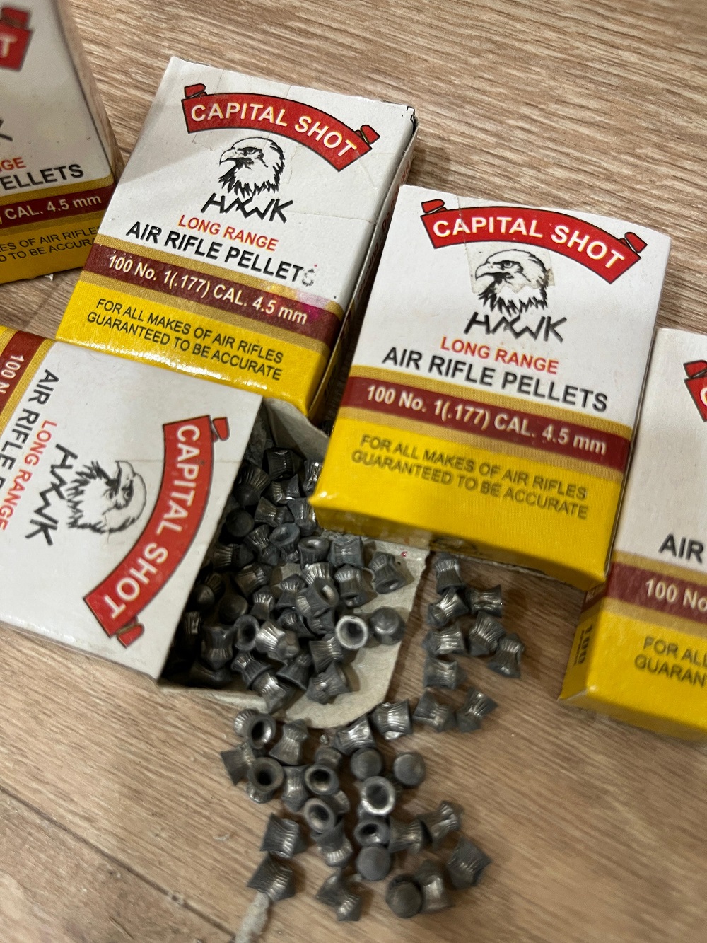 HAWK POINTED PELLETS