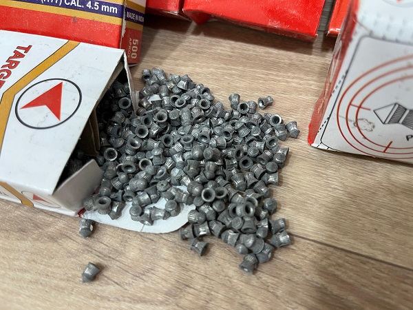 Target Shot pellets, 500 Pellets per box