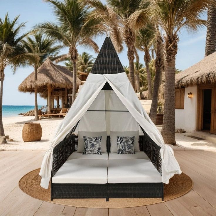 Chaise Triangle Pointu