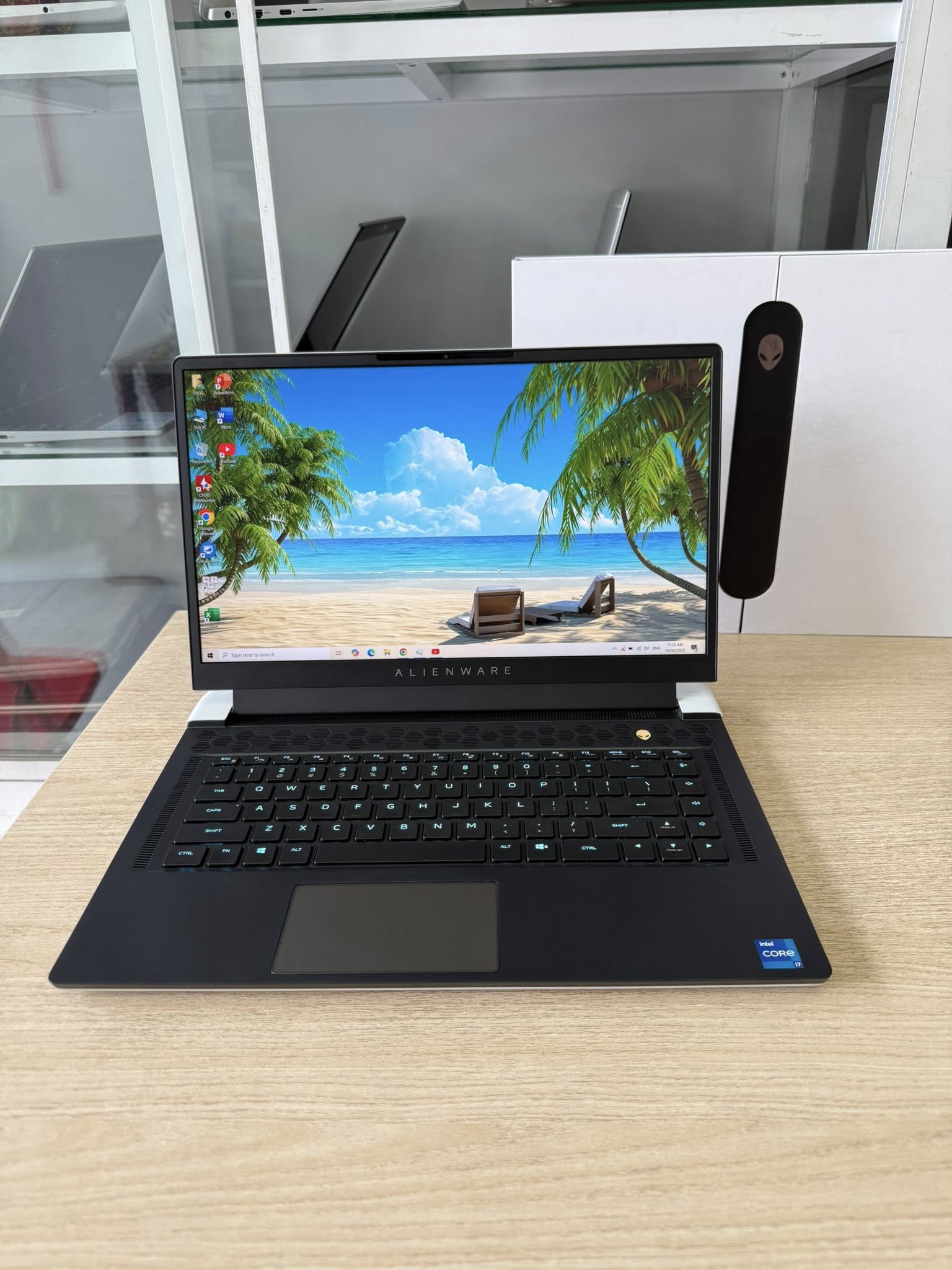 🔥 Dell Alienware x15 R1 | i7-11800H | 16GB DDR4 | RTX 3070 8GB | 512GB SSD NVMe 🔥
