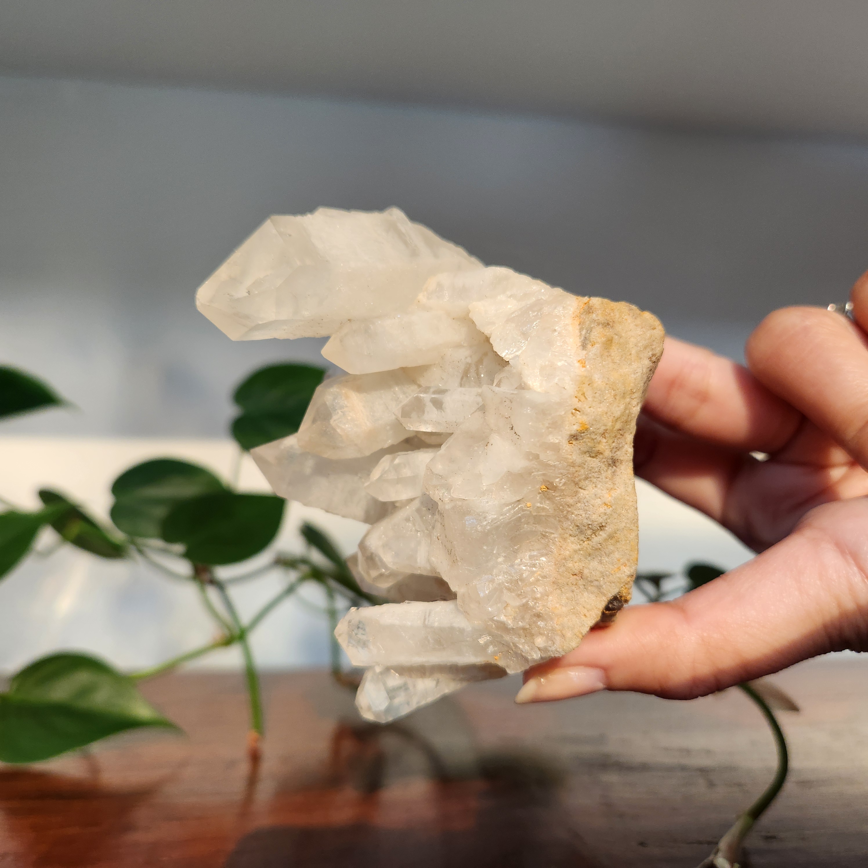 Quartz cluster specimen • Clear quartz cluster mineral •Quartz mineral cluster 