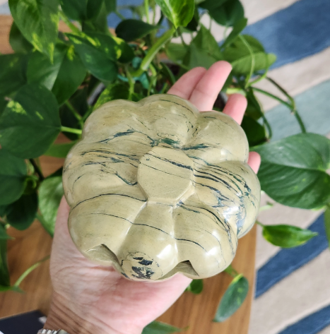 Jasper Pumpkin 3lb, 4.5" XXXL Halloween Pumpkin Crystal carving • Crystal Pumpkin Jack O Lantern Decoration • Crystal Home Decoration