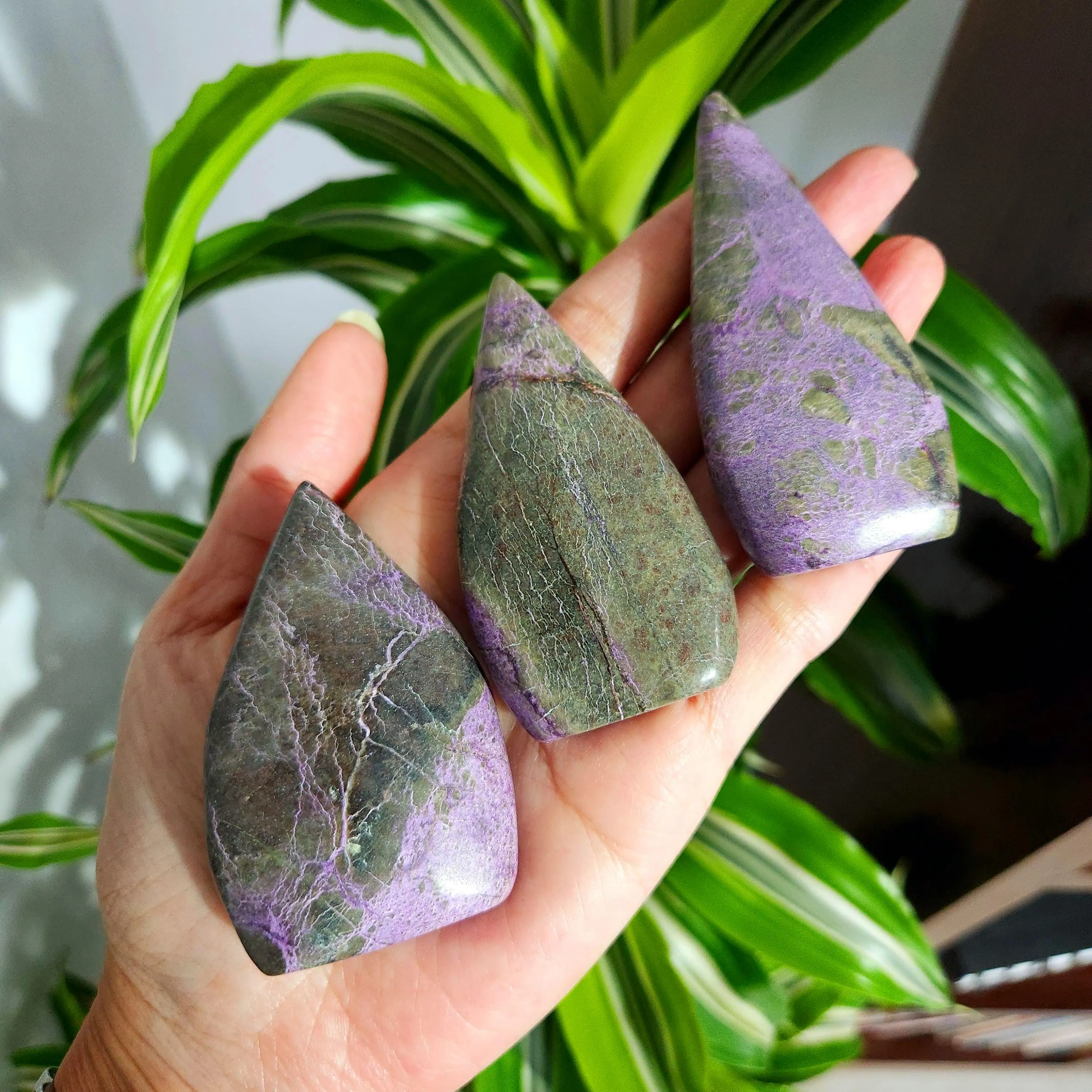 Atlantisite Flame, Stichtite and Serpentine Freeform Flame, Atlantisite Free Form carving, Crystal gift home decoration