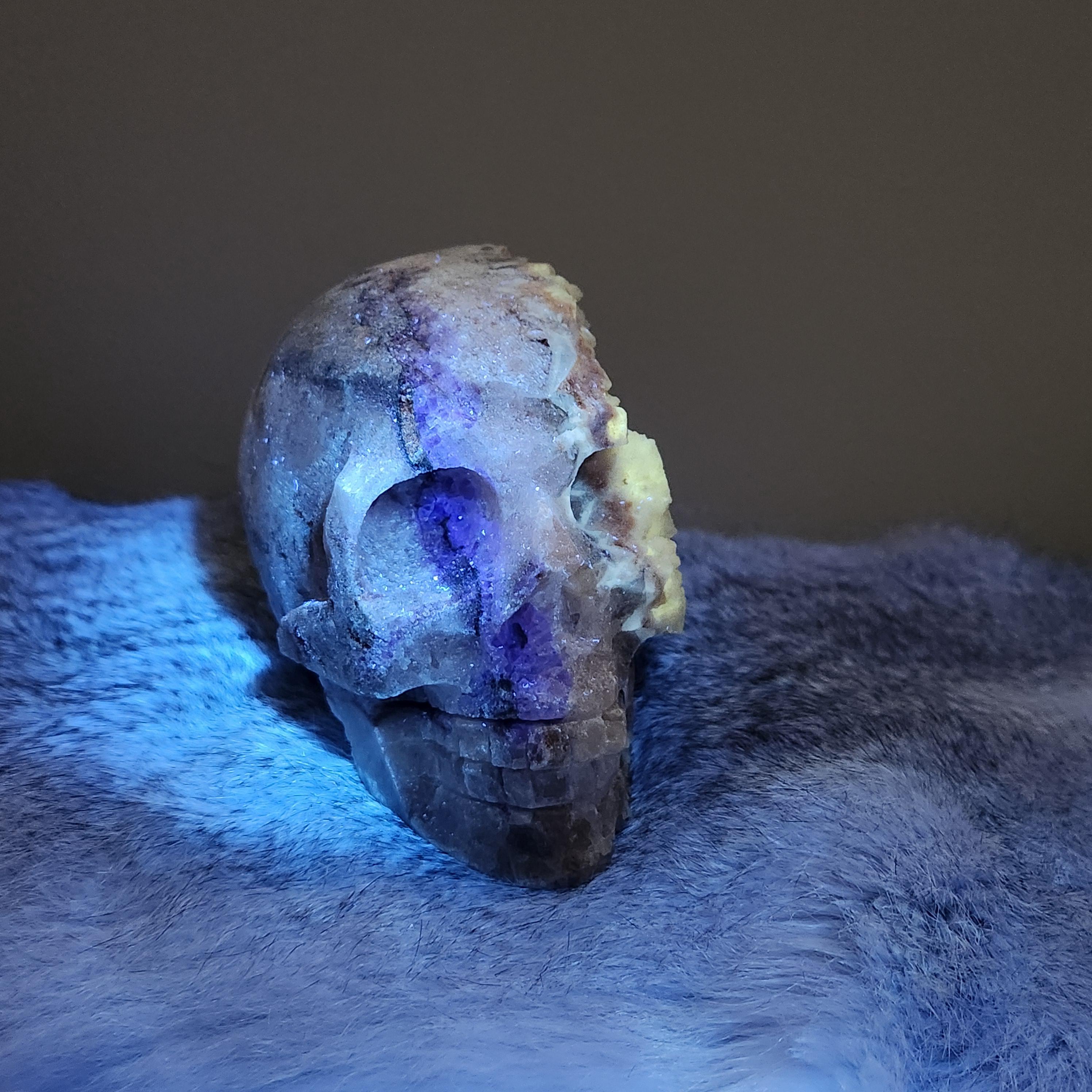 UV reactive florescent Quartz skull • 5" Amber calcite crystal skull • Raw druzy amber quartz cluster skull head 