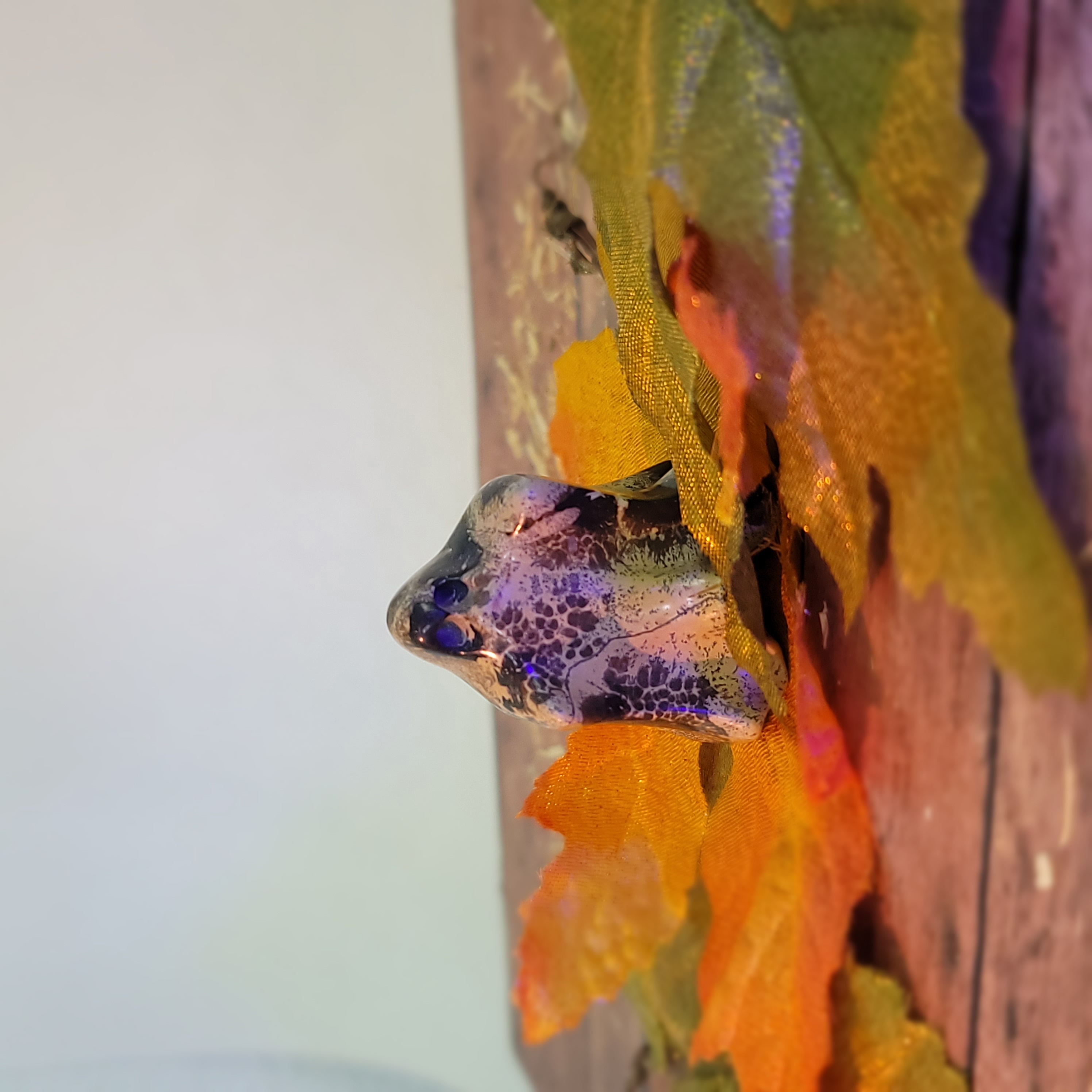 Crystal ghost carving, 2" ghoul crystal, healing crystal, ghost statue, halloween gifts, halloween carving