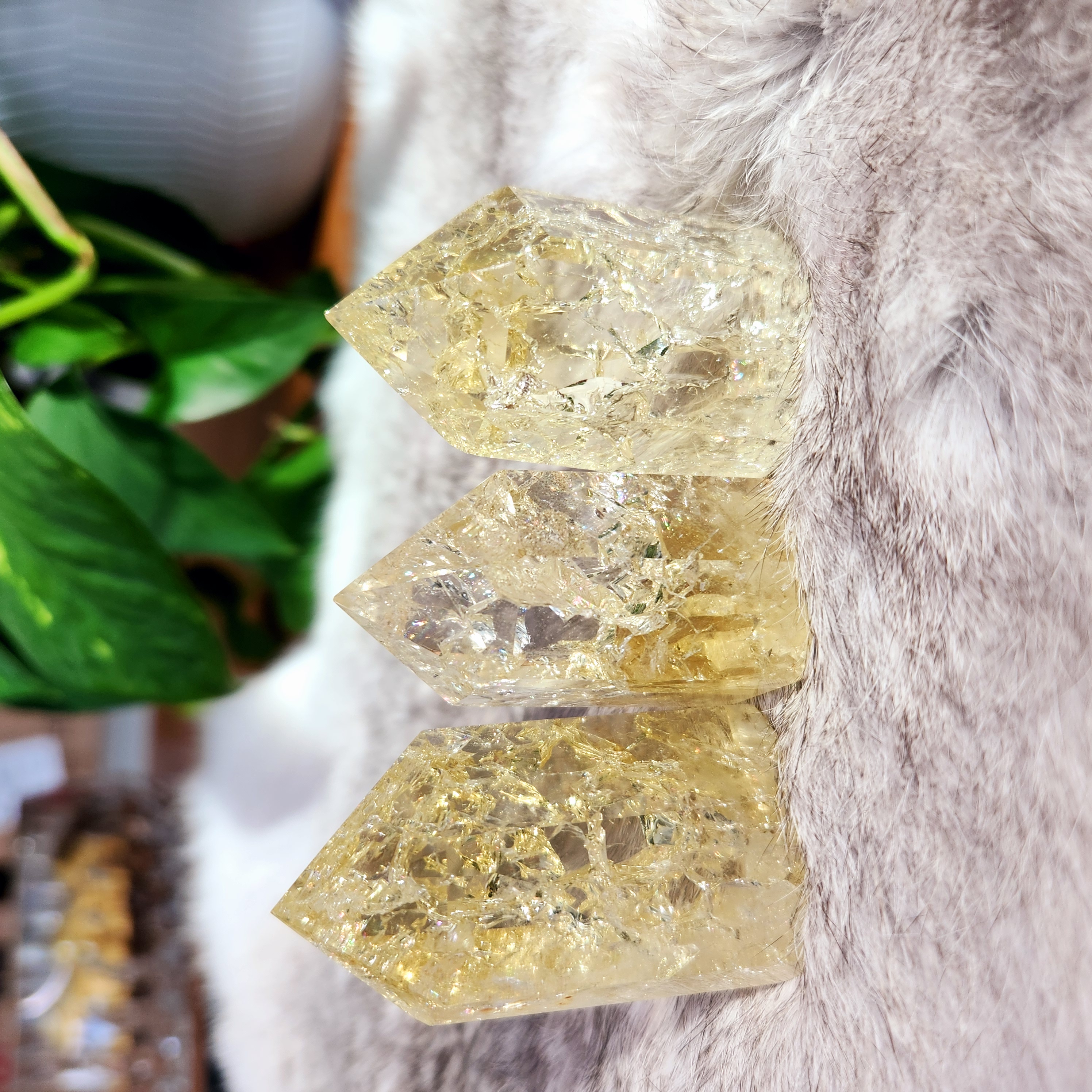 Citrine Point • Natural Citrine Crackle Quartz Point with rainbow • Crystal Point - Crystal Home Decoration gift