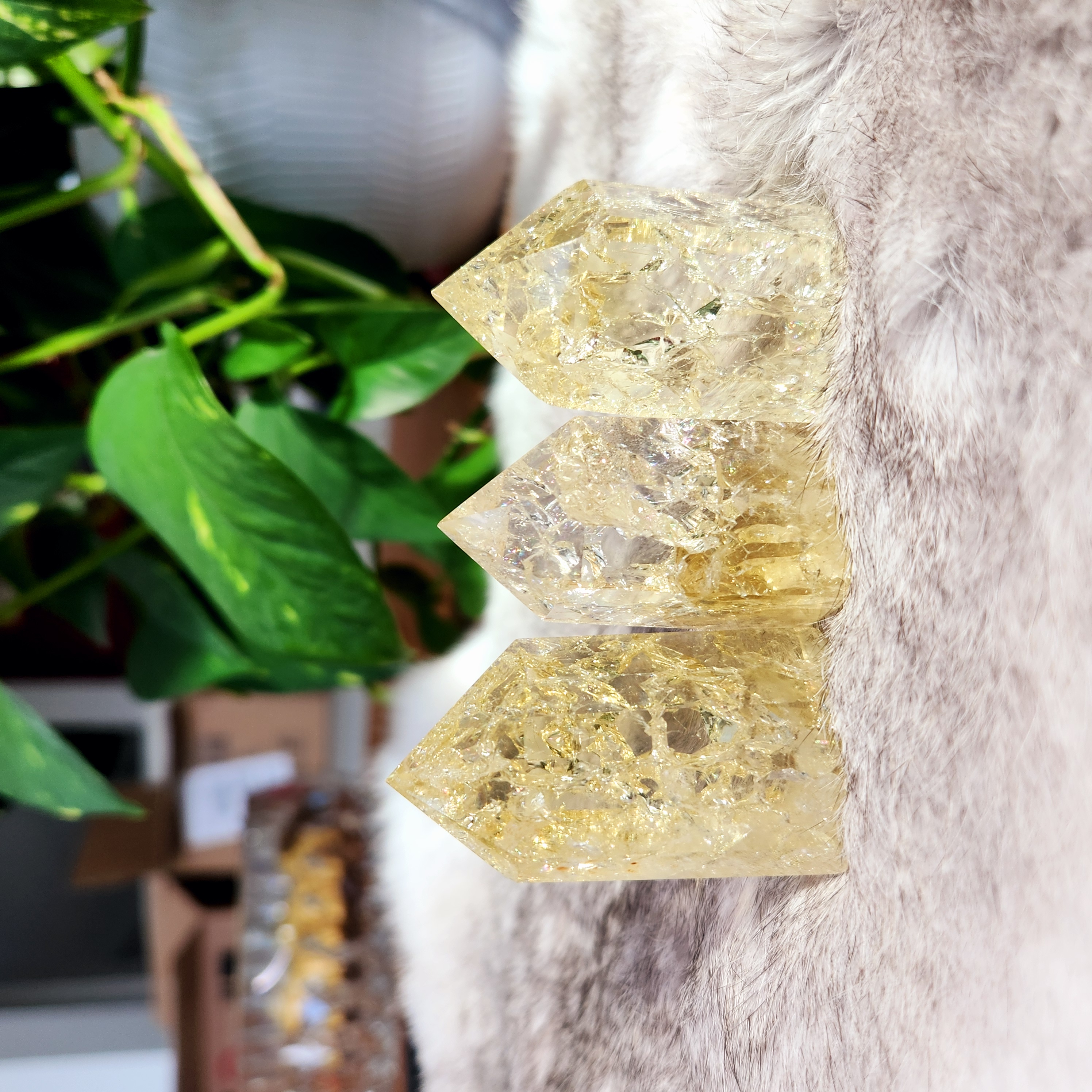 Citrine Point • Natural Citrine Crackle Quartz Point with rainbow • Crystal Point - Crystal Home Decoration gift
