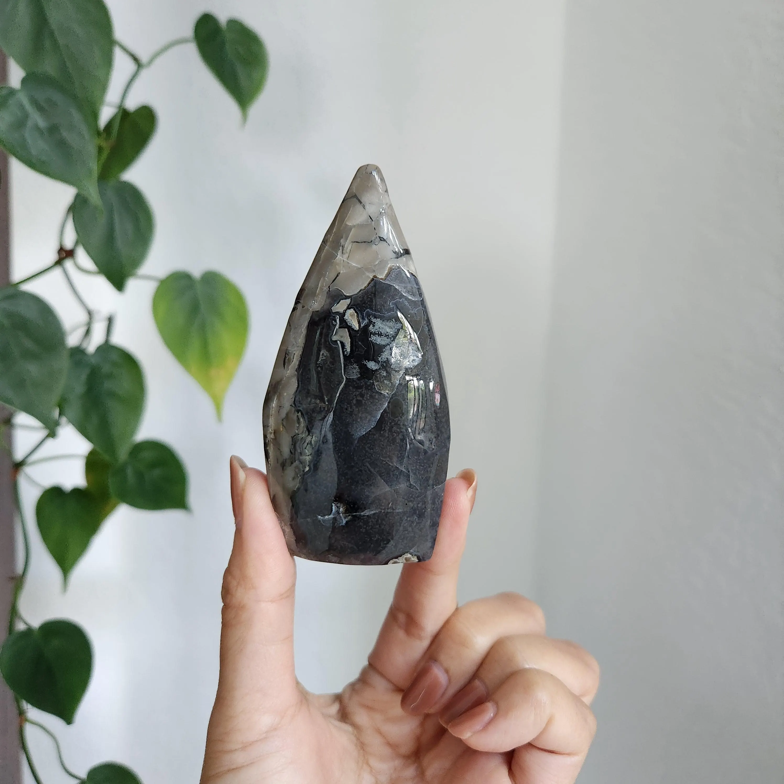 Volcano Agate Flame • UV reactive volcanic agate freeform crystal flame • Florescent Luminous Glow Green • 