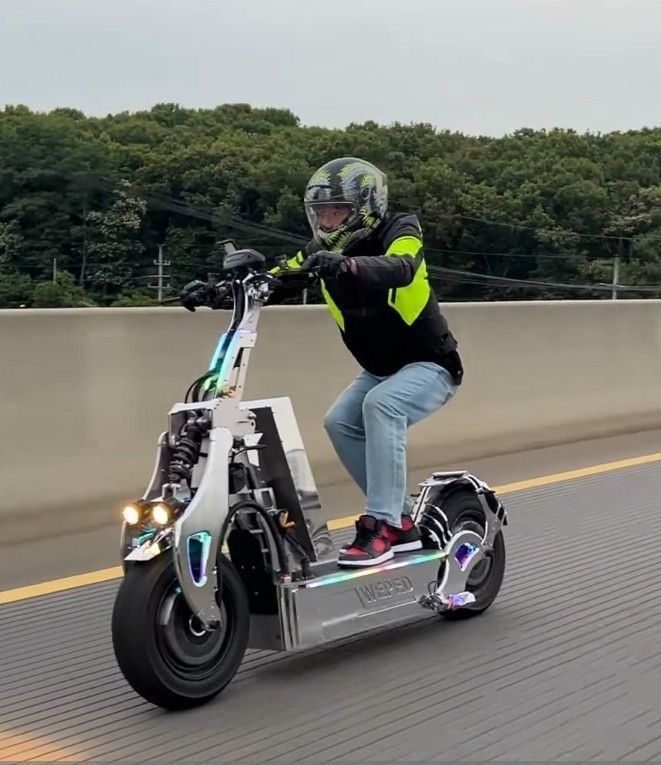 WEPED SONIC DUAL E-SCOOTER