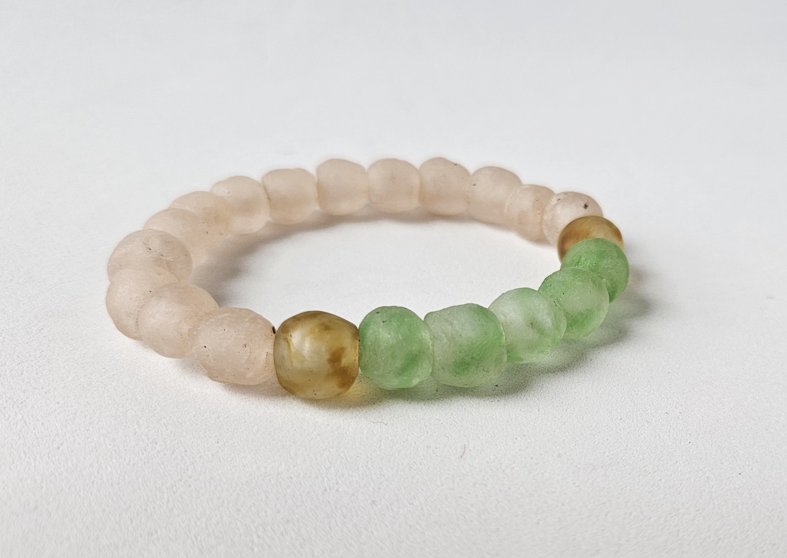 SHELL KISS Sea Glass Bracelet