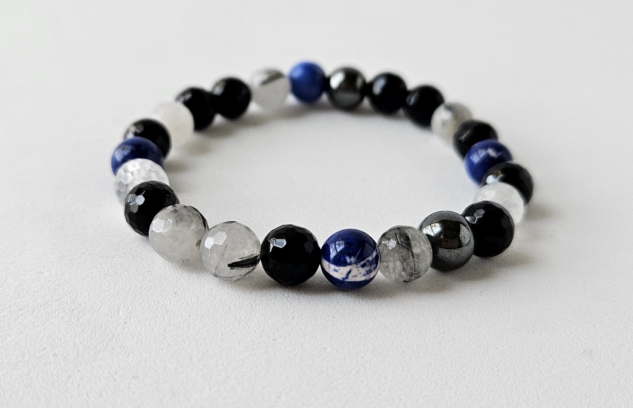 Onyx & Quartz Stretch Bracelet - STRENGTH