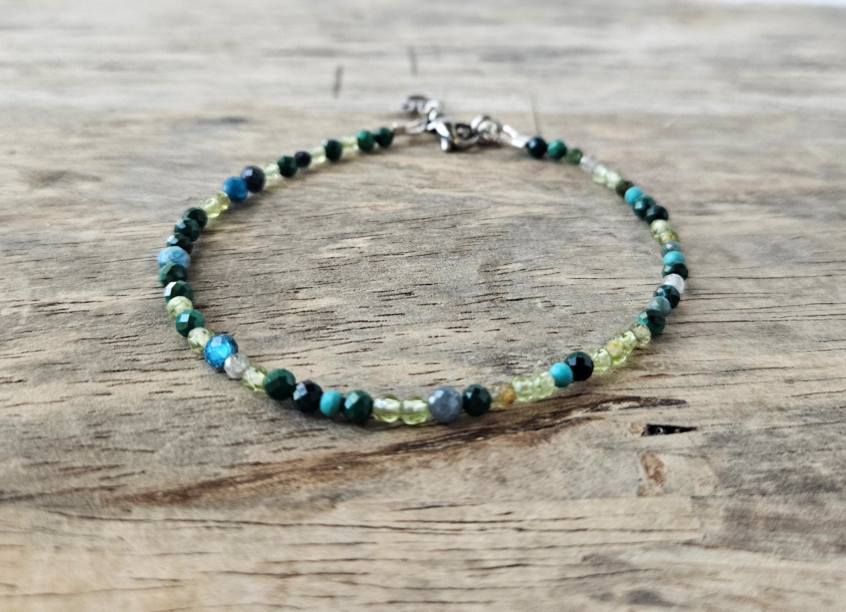 PEACOCK Minimalist Beaded Bracelet