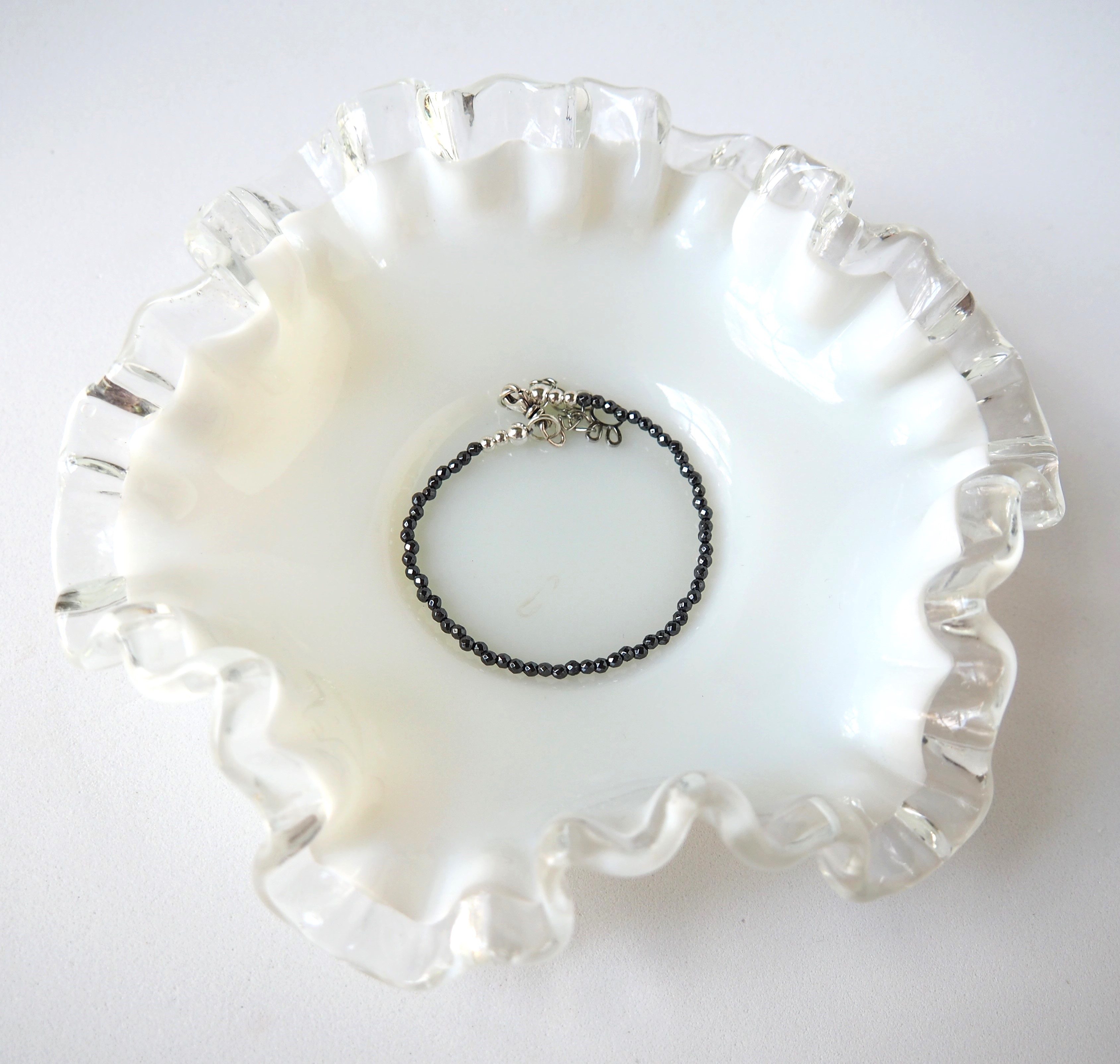 SHADOW Minimalist Beaded Bracelet