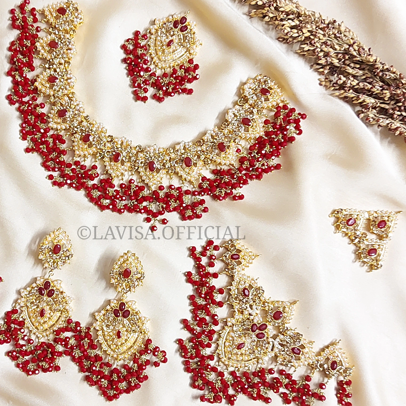 Khandani Bridal Set