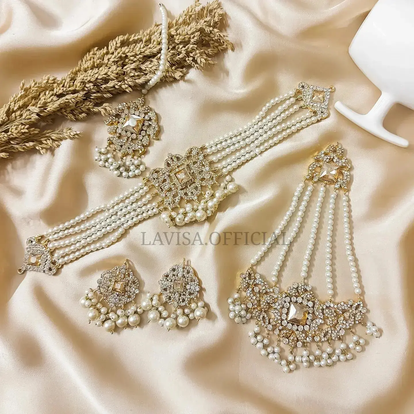 Bridal choker set 