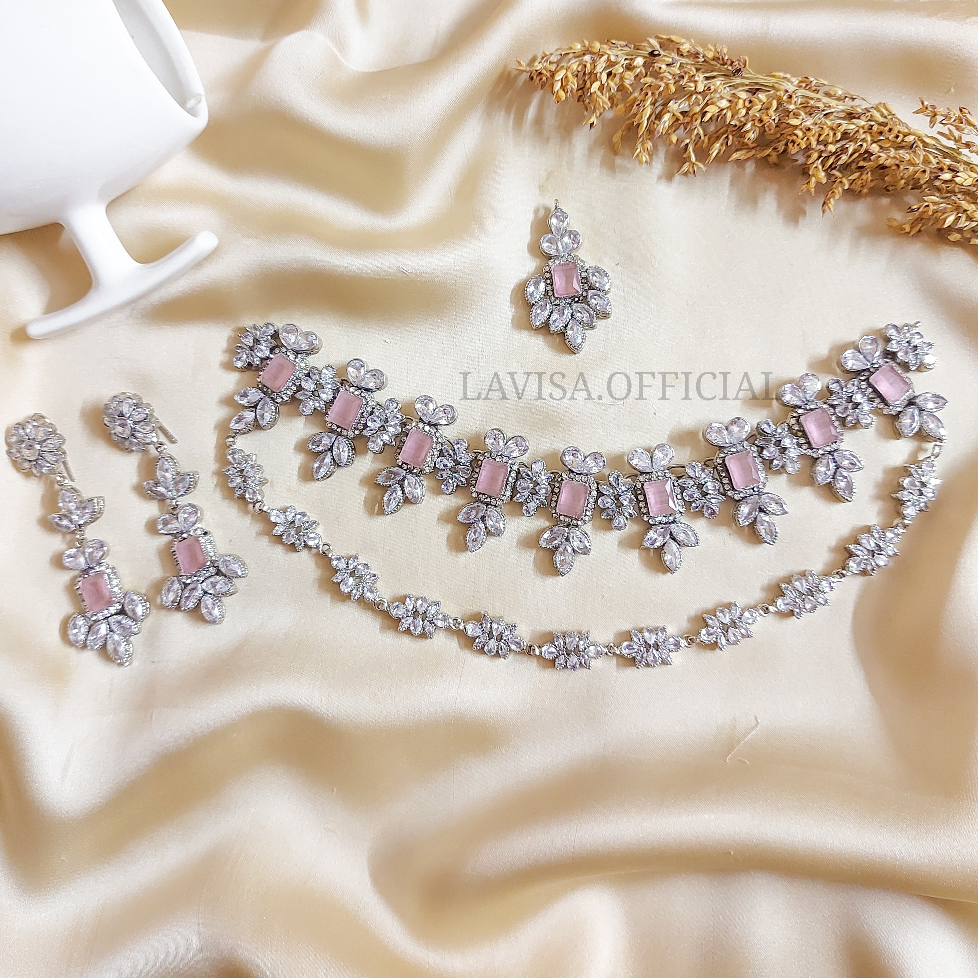 Elegant Bridal Jewellery Set