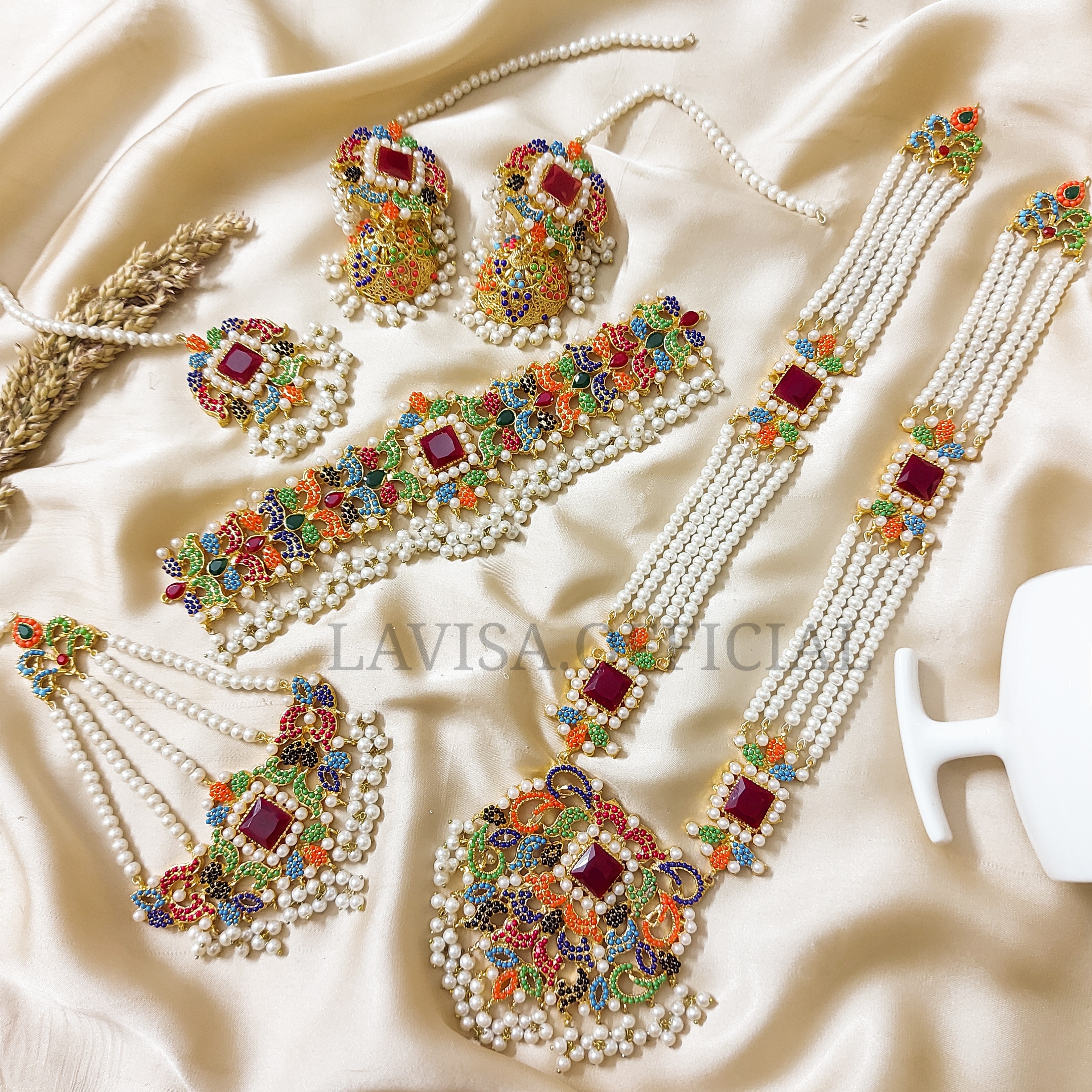 Traditional Indian Jewelry Set