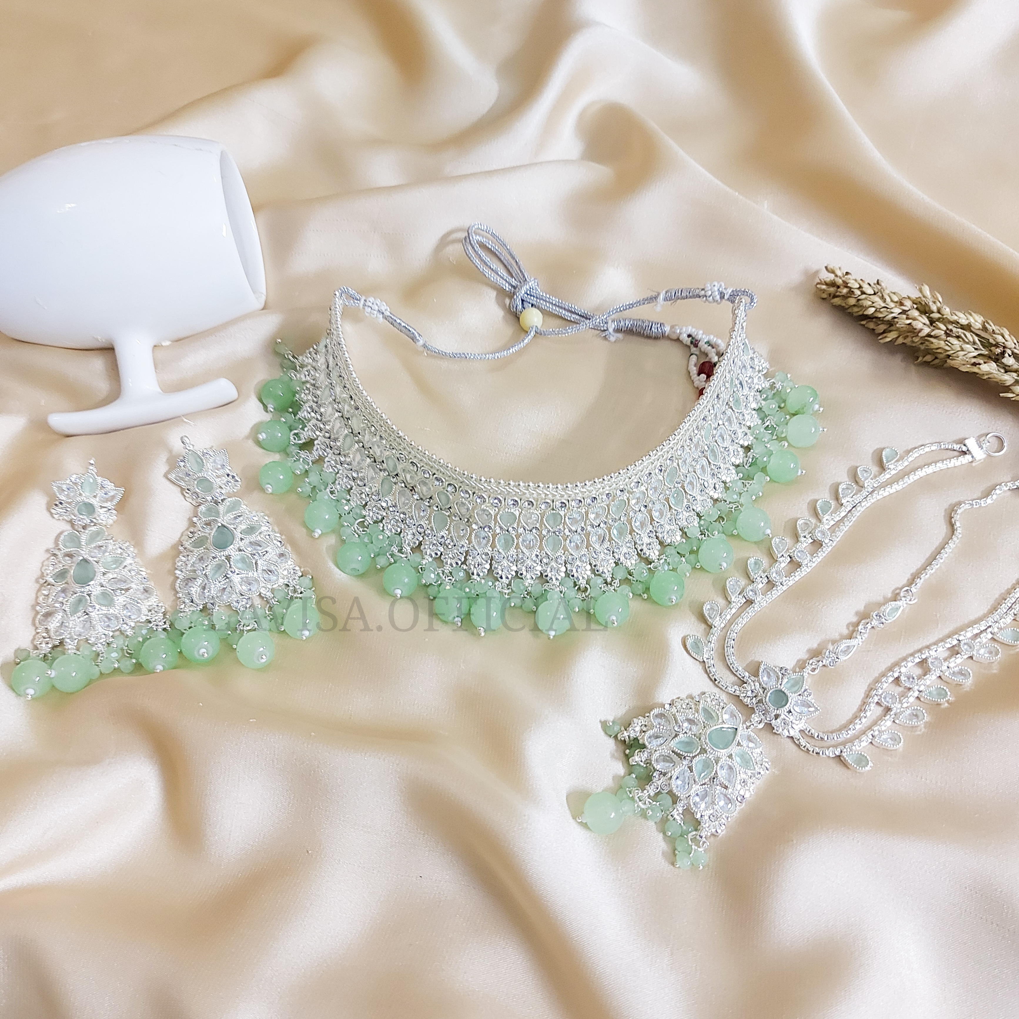 Elegant Necklace Set