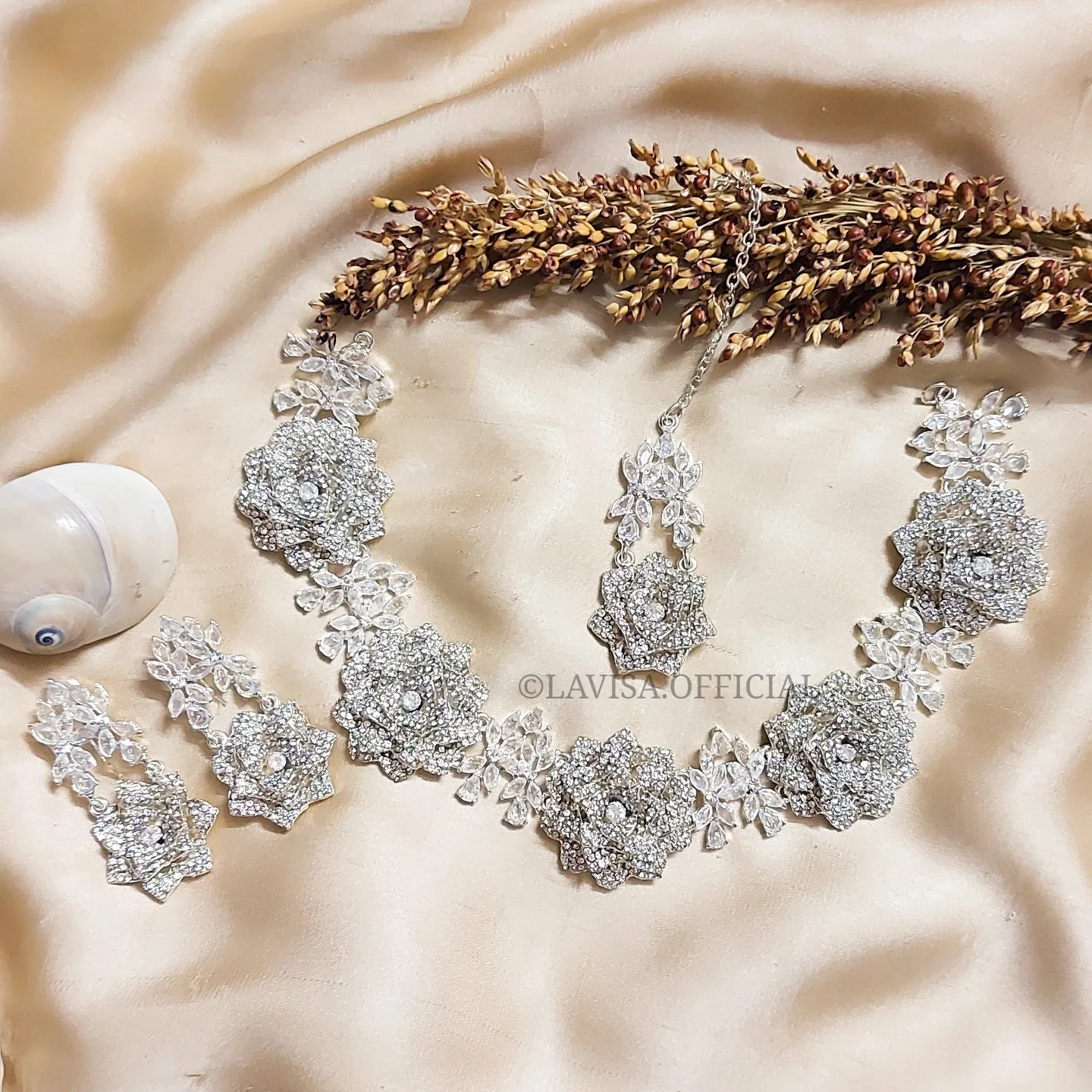 Elegant 3D Flower Set